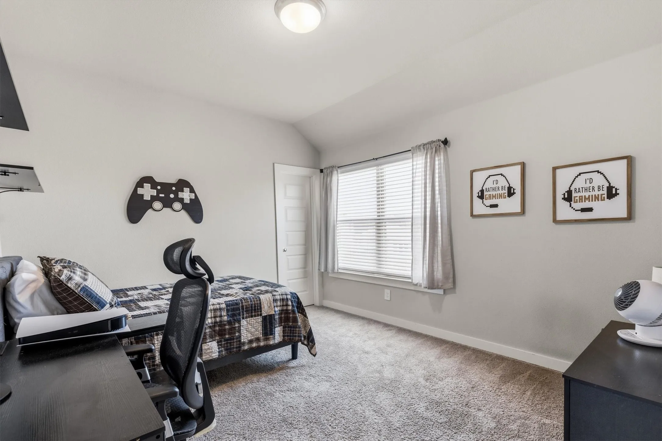 Single Family Residence For Sale in Hunt County , 3213 Timineri Lane, Royse City, Texas 75189, 5 Bedroom, 4 Bathroom, 2 Garage spaces, 2,982 Sqft, built in 2022, mls#21371044, Real Estate Agent in Royse City, Homes For Sale in Hunt county, Homes For Sale in Royse City, Realtor in Royse City Texas, Real Estate Brokerage Independent Realty Texas, Luminita Cordes Realtor