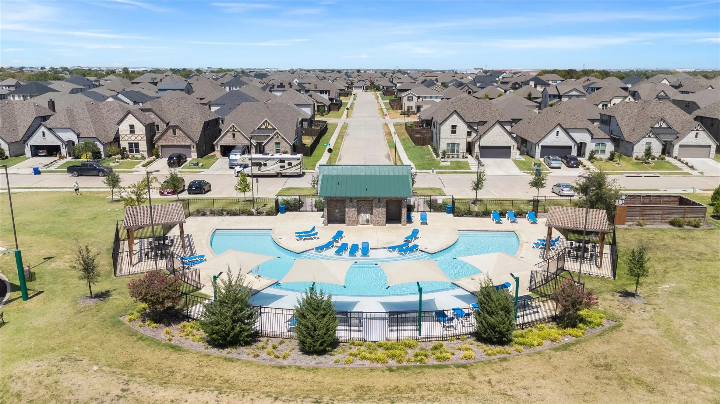 Single Family Residence For Sale in Hunt County , 3213 Timineri Lane, Royse City, Texas 75189, 5 Bedroom, 4 Bathroom, 2 Garage spaces, 2,982 Sqft, built in 2022, mls#21371044, Real Estate Agent in Royse City, Homes For Sale in Hunt county, Homes For Sale in Royse City, Realtor in Royse City Texas, Real Estate Brokerage Independent Realty Texas, Luminita Cordes Realtor