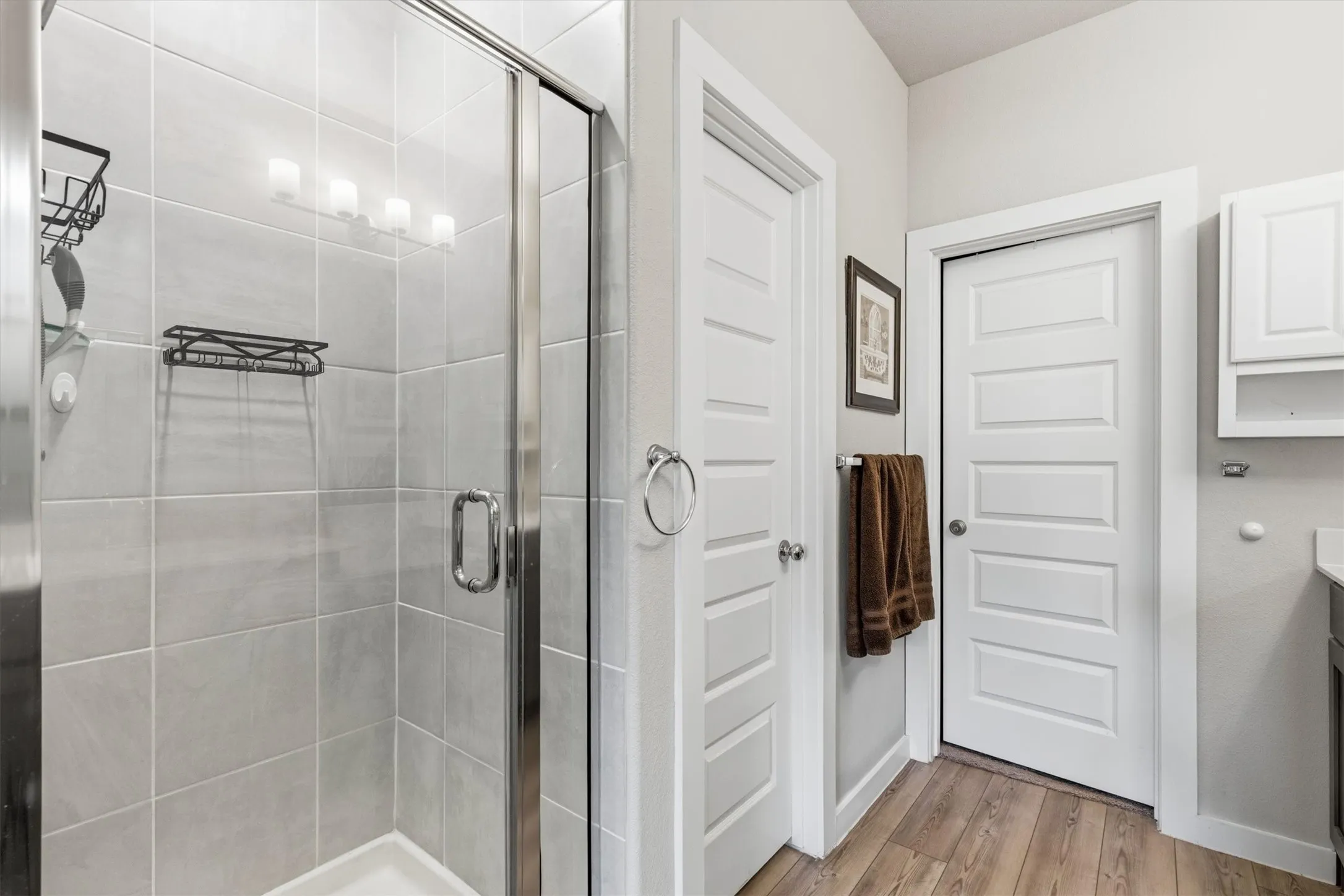 Single Family Residence For Sale in Hunt County , 3213 Timineri Lane, Royse City, Texas 75189, 5 Bedroom, 4 Bathroom, 2 Garage spaces, 2,982 Sqft, built in 2022, mls#21371044, Real Estate Agent in Royse City, Homes For Sale in Hunt county, Homes For Sale in Royse City, Realtor in Royse City Texas, Real Estate Brokerage Independent Realty Texas, Luminita Cordes Realtor