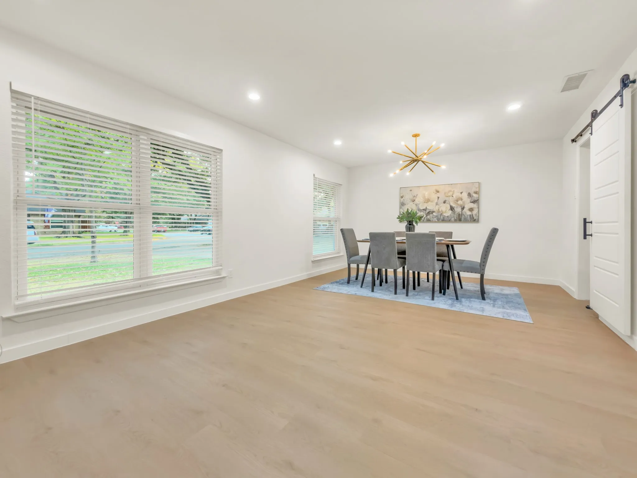 Single Family Residence For Sale in Dallas County , 2633 Locksley, Irving, Texas 75061, 3 Bedroom, 2 Bathroom, 1 Garage spaces, 1,954 Sqft, built in 1963, mls#21372295, Real Estate Agent in Irving, Homes For Sale in Dallas county, Homes For Sale in Irving, Realtor in Irving Texas, Real Estate Brokerage Independent Realty Texas, Luminita Cordes Realtor