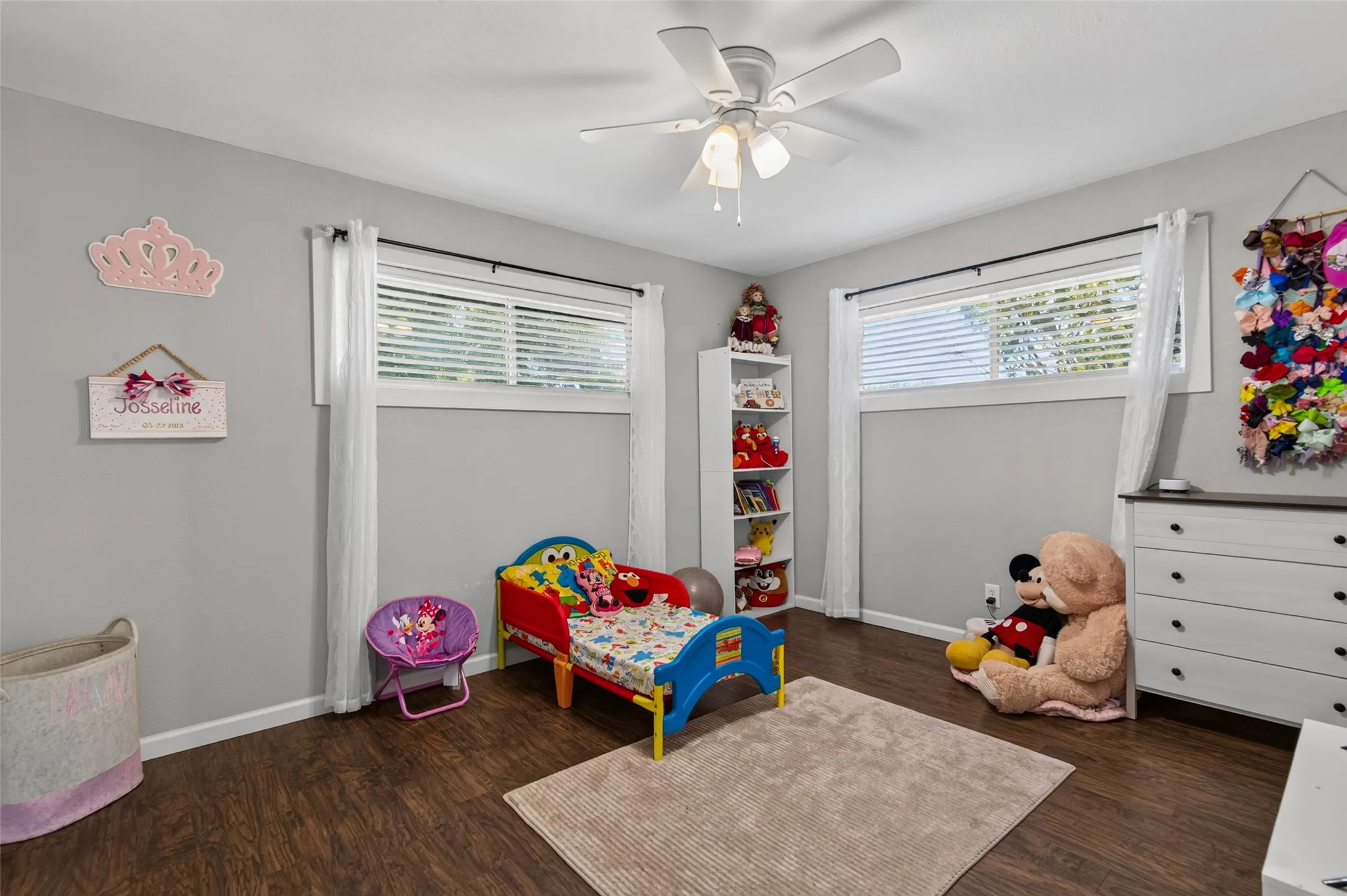 Single Family Residence For Sale in Hunt County , 2400 Kent Circle, Greenville, Texas 75402, 3 Bedroom, 2 Bathroom, 2 Garage spaces, 2,064 Sqft, built in 1970, mls#21372172, Real Estate Agent in Greenville, Homes For Sale in Hunt county, Homes For Sale in Greenville, Realtor in Greenville Texas, Real Estate Brokerage Independent Realty Texas, Luminita Cordes Realtor