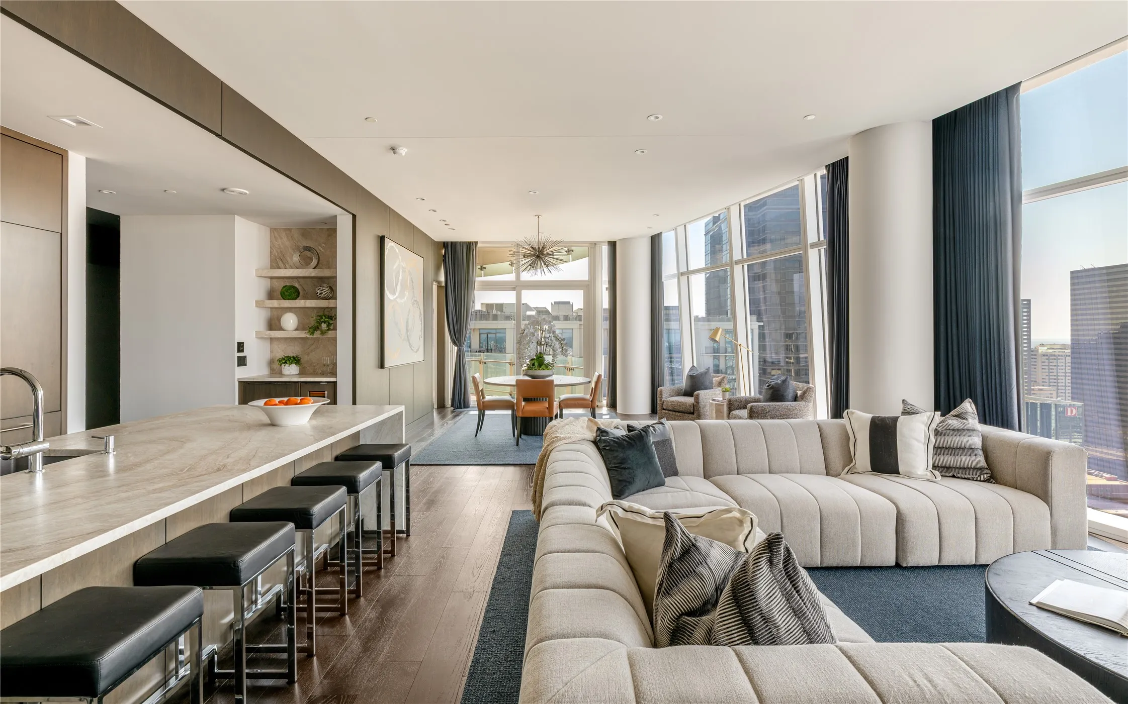 Condominium For Sale in Dallas County , 1918 Olive Street 3403, Dallas, Texas 75201, 2 Bedroom, 2 Bathroom, 2 Garage spaces, 2,417 Sqft, built in 2012, mls#21372283, Real Estate Agent in Dallas, Homes For Sale in Dallas county, Homes For Sale in Dallas, Realtor in Dallas Texas, Real Estate Brokerage Independent Realty Texas, Luminita Cordes Realtor