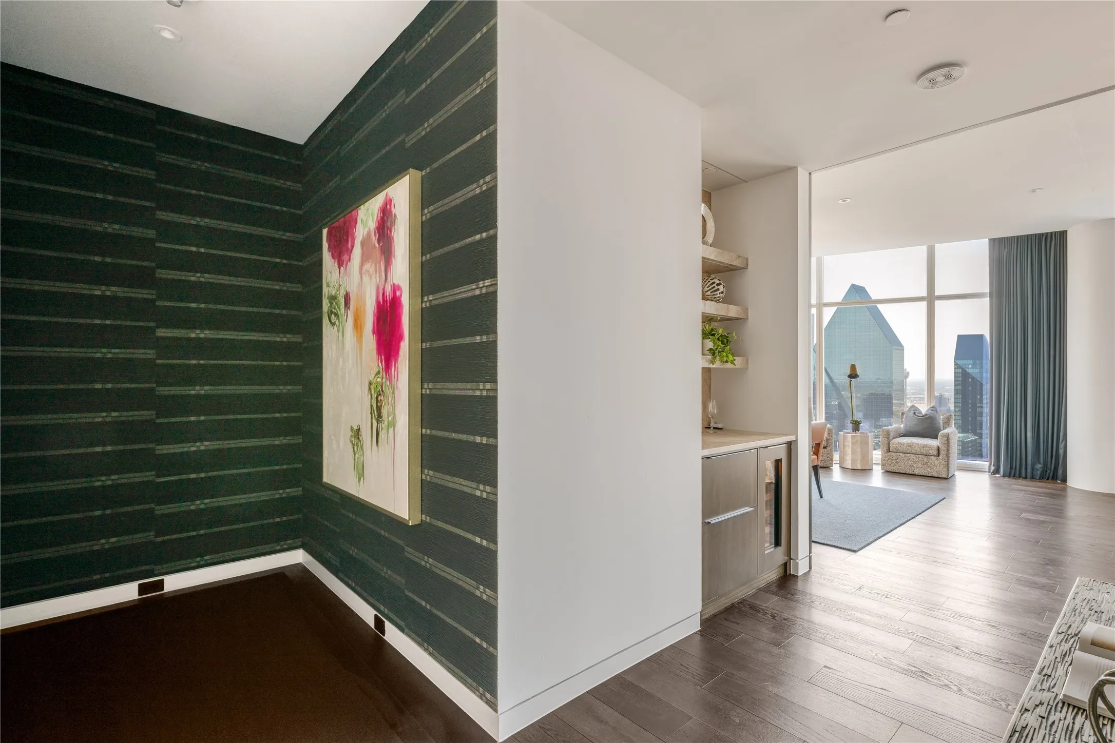 Condominium For Sale in Dallas County , 1918 Olive Street 3403, Dallas, Texas 75201, 2 Bedroom, 2 Bathroom, 2 Garage spaces, 2,417 Sqft, built in 2012, mls#21372283, Real Estate Agent in Dallas, Homes For Sale in Dallas county, Homes For Sale in Dallas, Realtor in Dallas Texas, Real Estate Brokerage Independent Realty Texas, Luminita Cordes Realtor