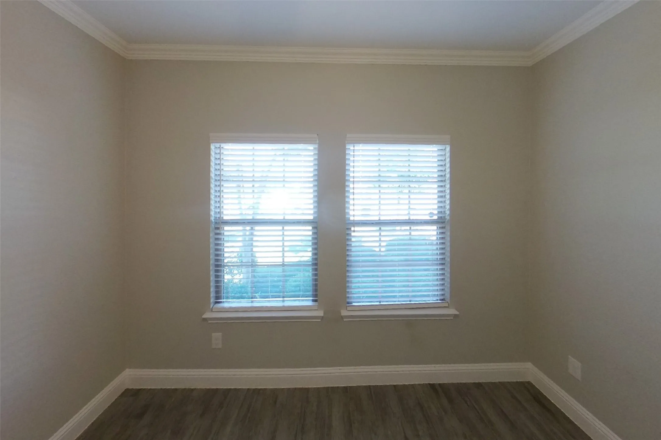 Single Family Residence For Rent in Hunt County , 7712 Cottonwood Drive, Greenville, Texas 75402, 3 Bedroom, 2 Bathroom, 2 Garage spaces, 1,851 Sqft, built in 2019, mls#21371854, Real Estate Agent in Greenville, Homes For Rent in Hunt county, Homes For Rent in Greenville, Realtor in Greenville Texas, Real Estate Brokerage Independent Realty Texas, Luminita Cordes Realtor
