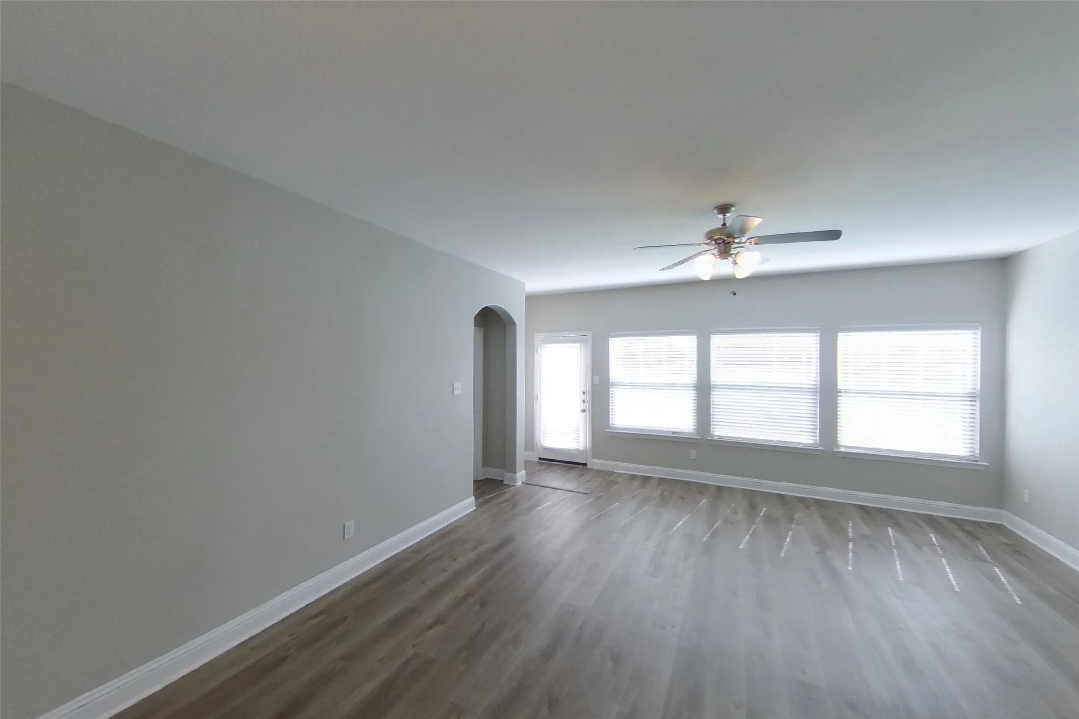 Single Family Residence For Rent in Hunt County , 7712 Cottonwood Drive, Greenville, Texas 75402, 3 Bedroom, 2 Bathroom, 2 Garage spaces, 1,851 Sqft, built in 2019, mls#21371854, Real Estate Agent in Greenville, Homes For Rent in Hunt county, Homes For Rent in Greenville, Realtor in Greenville Texas, Real Estate Brokerage Independent Realty Texas, Luminita Cordes Realtor