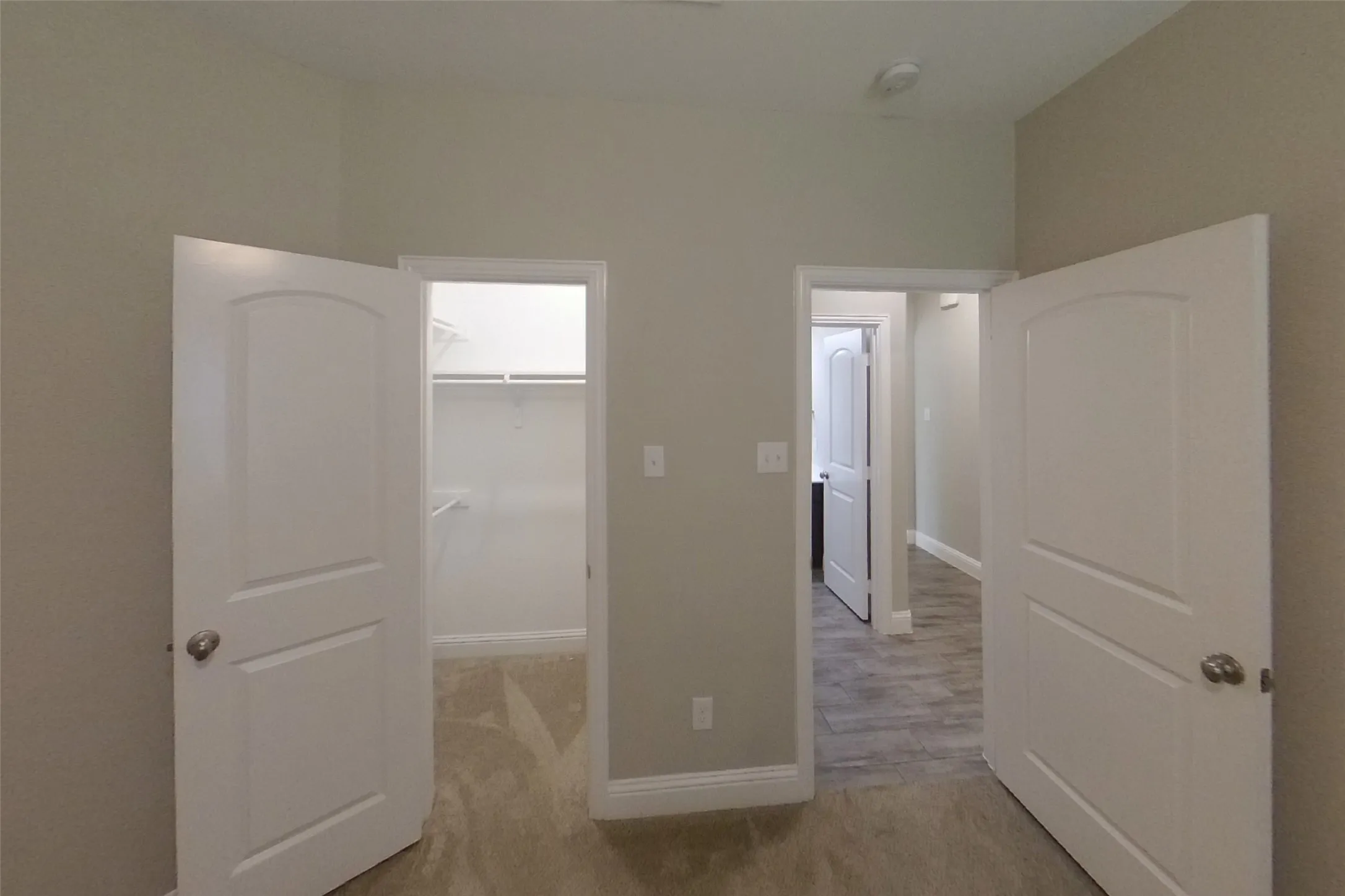 Single Family Residence For Rent in Hunt County , 7712 Cottonwood Drive, Greenville, Texas 75402, 3 Bedroom, 2 Bathroom, 2 Garage spaces, 1,851 Sqft, built in 2019, mls#21371854, Real Estate Agent in Greenville, Homes For Rent in Hunt county, Homes For Rent in Greenville, Realtor in Greenville Texas, Real Estate Brokerage Independent Realty Texas, Luminita Cordes Realtor
