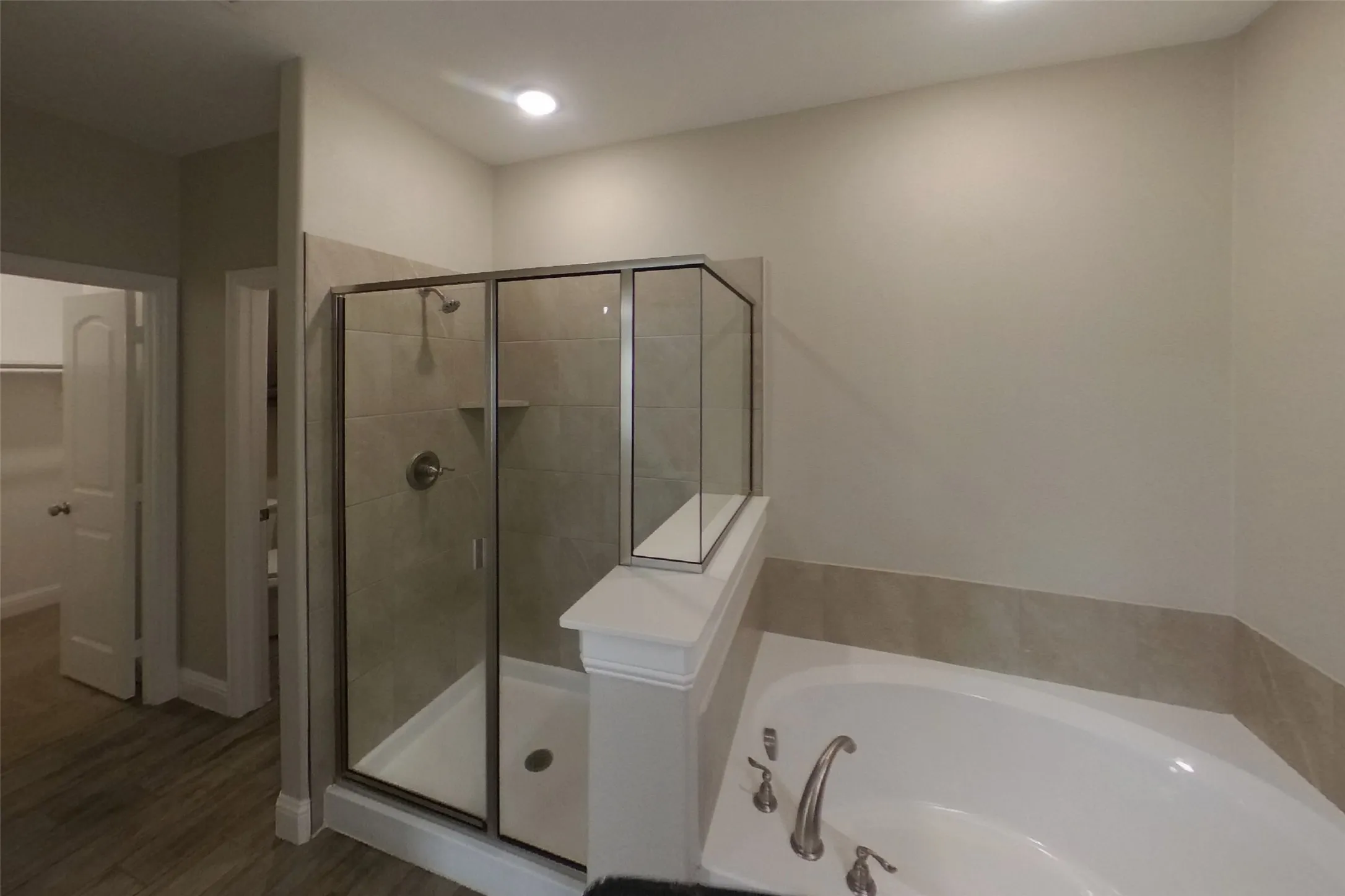 Single Family Residence For Rent in Hunt County , 7712 Cottonwood Drive, Greenville, Texas 75402, 3 Bedroom, 2 Bathroom, 2 Garage spaces, 1,851 Sqft, built in 2019, mls#21371854, Real Estate Agent in Greenville, Homes For Rent in Hunt county, Homes For Rent in Greenville, Realtor in Greenville Texas, Real Estate Brokerage Independent Realty Texas, Luminita Cordes Realtor