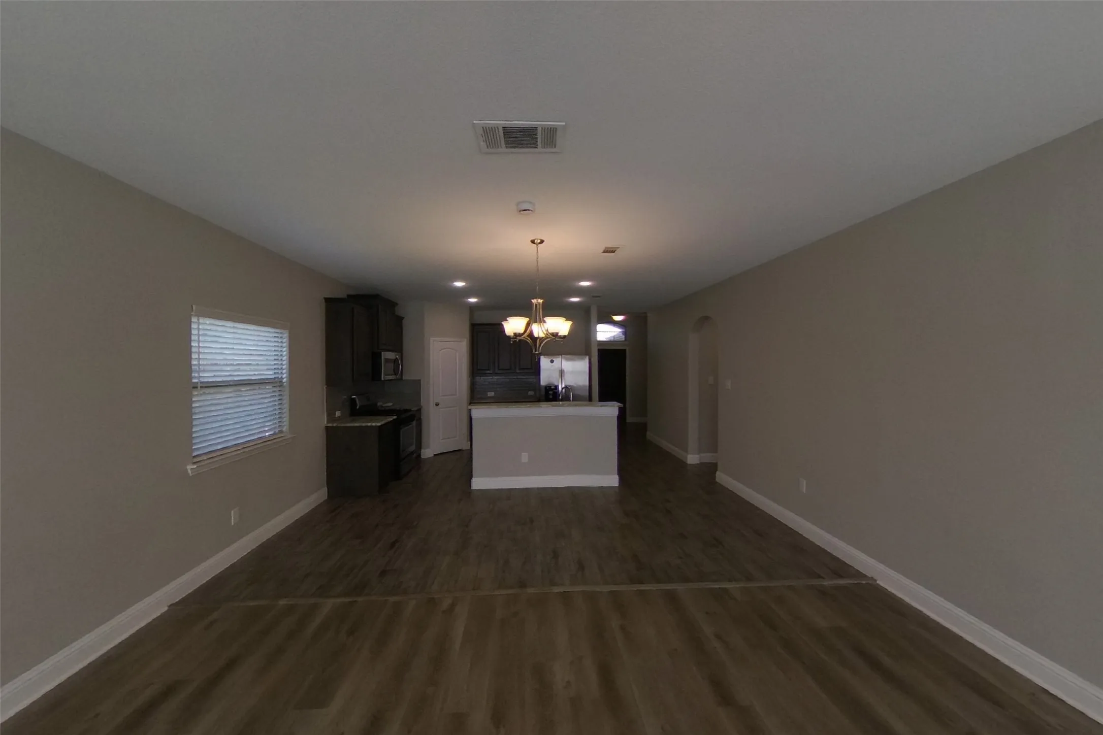 Single Family Residence For Rent in Hunt County , 7712 Cottonwood Drive, Greenville, Texas 75402, 3 Bedroom, 2 Bathroom, 2 Garage spaces, 1,851 Sqft, built in 2019, mls#21371854, Real Estate Agent in Greenville, Homes For Rent in Hunt county, Homes For Rent in Greenville, Realtor in Greenville Texas, Real Estate Brokerage Independent Realty Texas, Luminita Cordes Realtor
