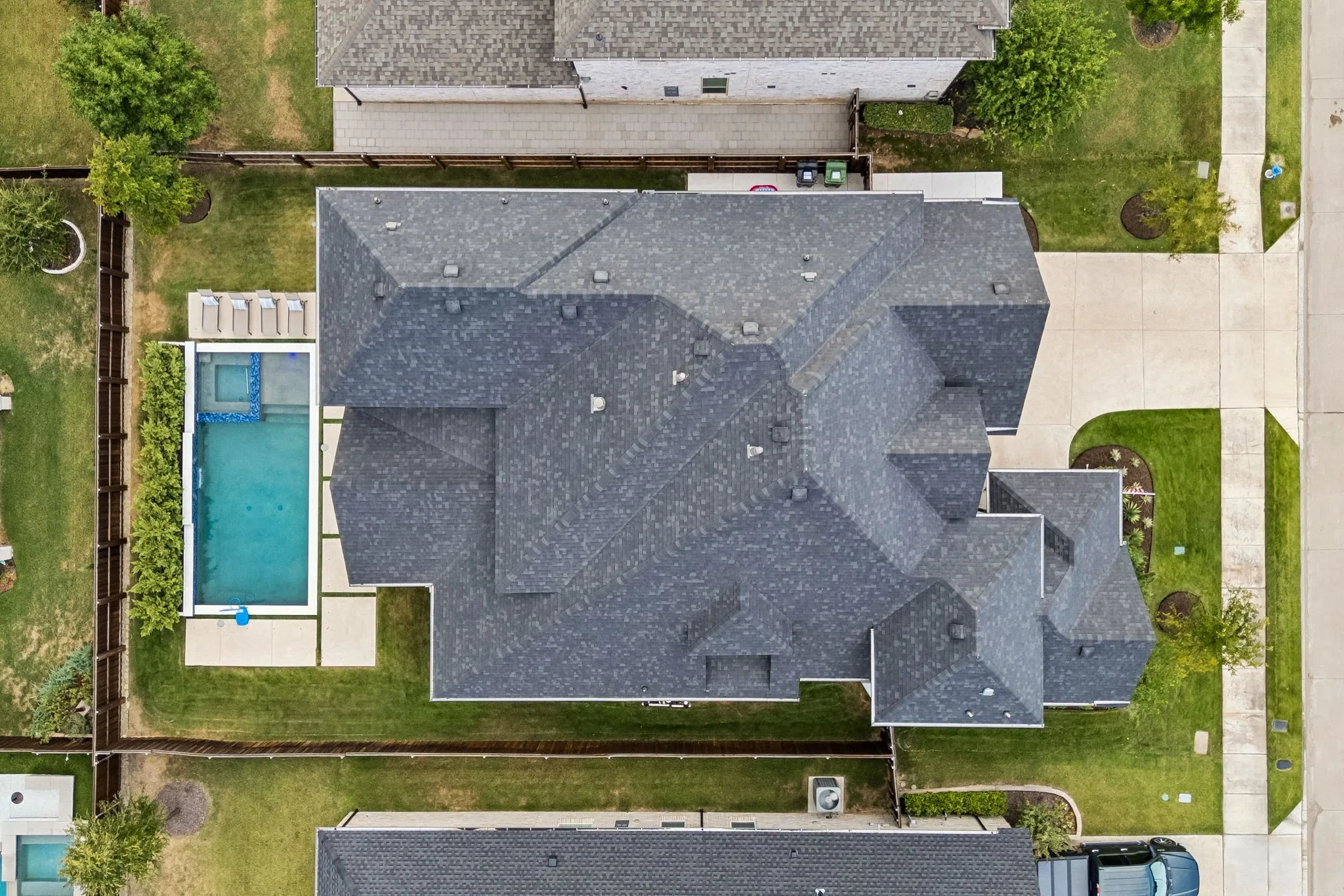 Single Family Residence For Sale in Collin County , 1581 Turnberry Drive, Prosper, Texas 75078, 5 Bedroom, 6 Bathroom, 3 Garage spaces, 4,169 Sqft, built in 2021, mls#21368720, Real Estate Agent in Prosper, Homes For Sale in Collin county, Homes For Sale in Prosper, Realtor in Prosper Texas, Real Estate Brokerage Independent Realty Texas, Luminita Cordes Realtor