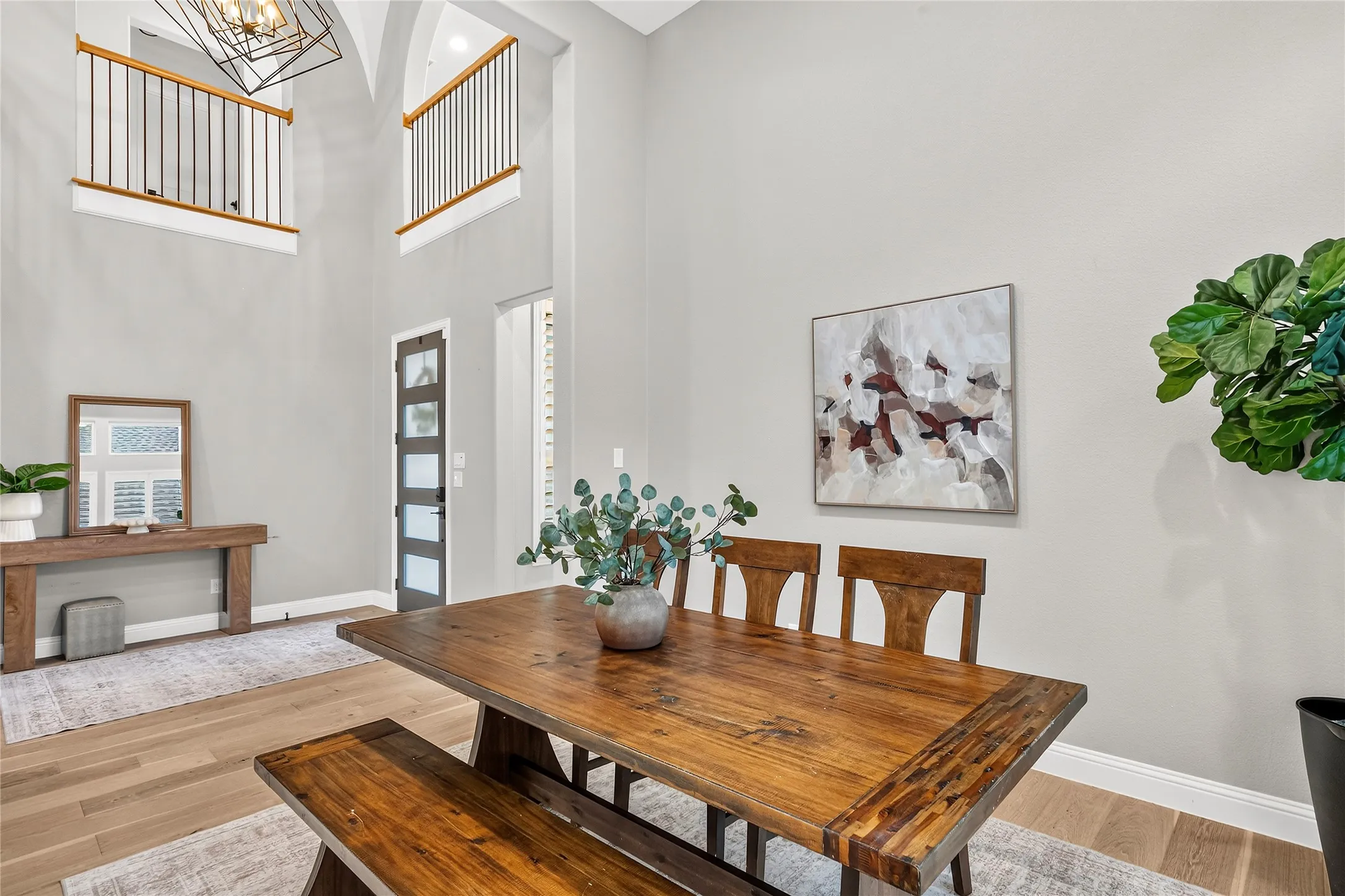 Formal dining or formal sitting room with direct access  from the butler pantry