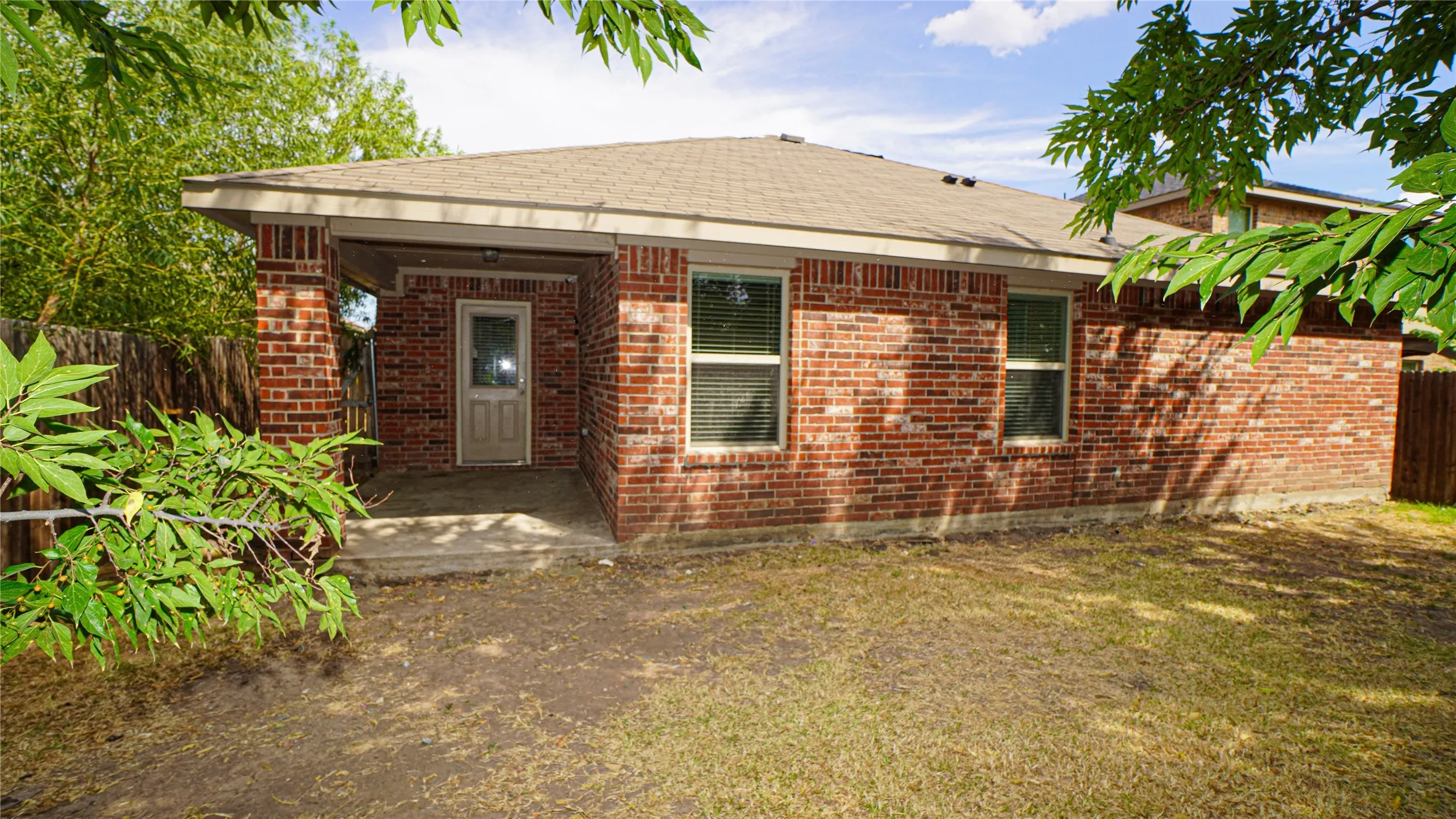 Single Family Residence For Rent in Rockwall County , 2520 Saldana Drive, Fate, Texas 75189, 4 Bedroom, 2 Bathroom, 2 Garage spaces, 1,923 Sqft, built in 2017, mls#21372108, Real Estate Agent in Fate, Homes For Rent in Rockwall county, Homes For Rent in Fate, Realtor in Fate Texas, Real Estate Brokerage Independent Realty Texas, Luminita Cordes Realtor