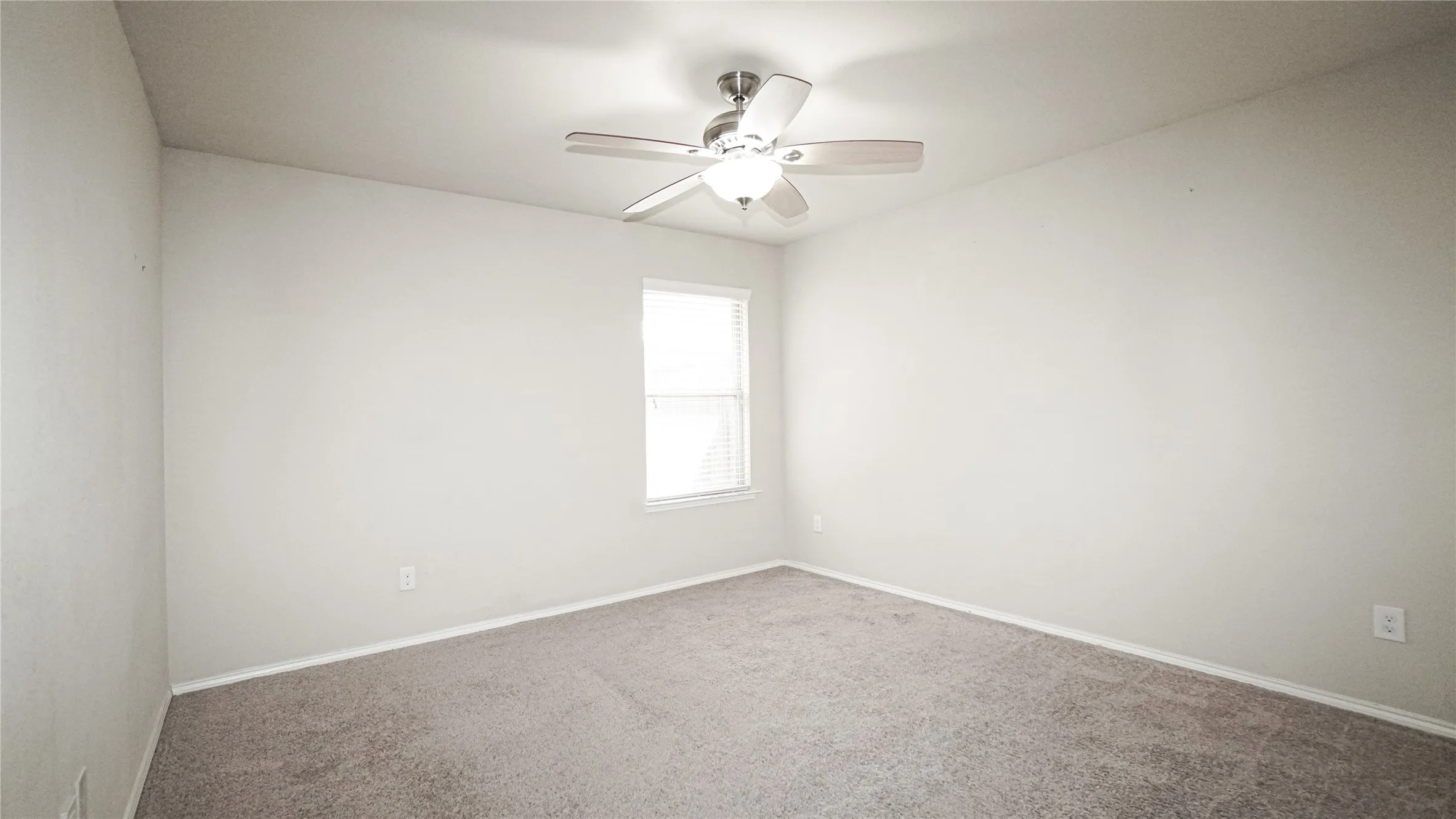 Single Family Residence For Rent in Rockwall County , 2520 Saldana Drive, Fate, Texas 75189, 4 Bedroom, 2 Bathroom, 2 Garage spaces, 1,923 Sqft, built in 2017, mls#21372108, Real Estate Agent in Fate, Homes For Rent in Rockwall county, Homes For Rent in Fate, Realtor in Fate Texas, Real Estate Brokerage Independent Realty Texas, Luminita Cordes Realtor