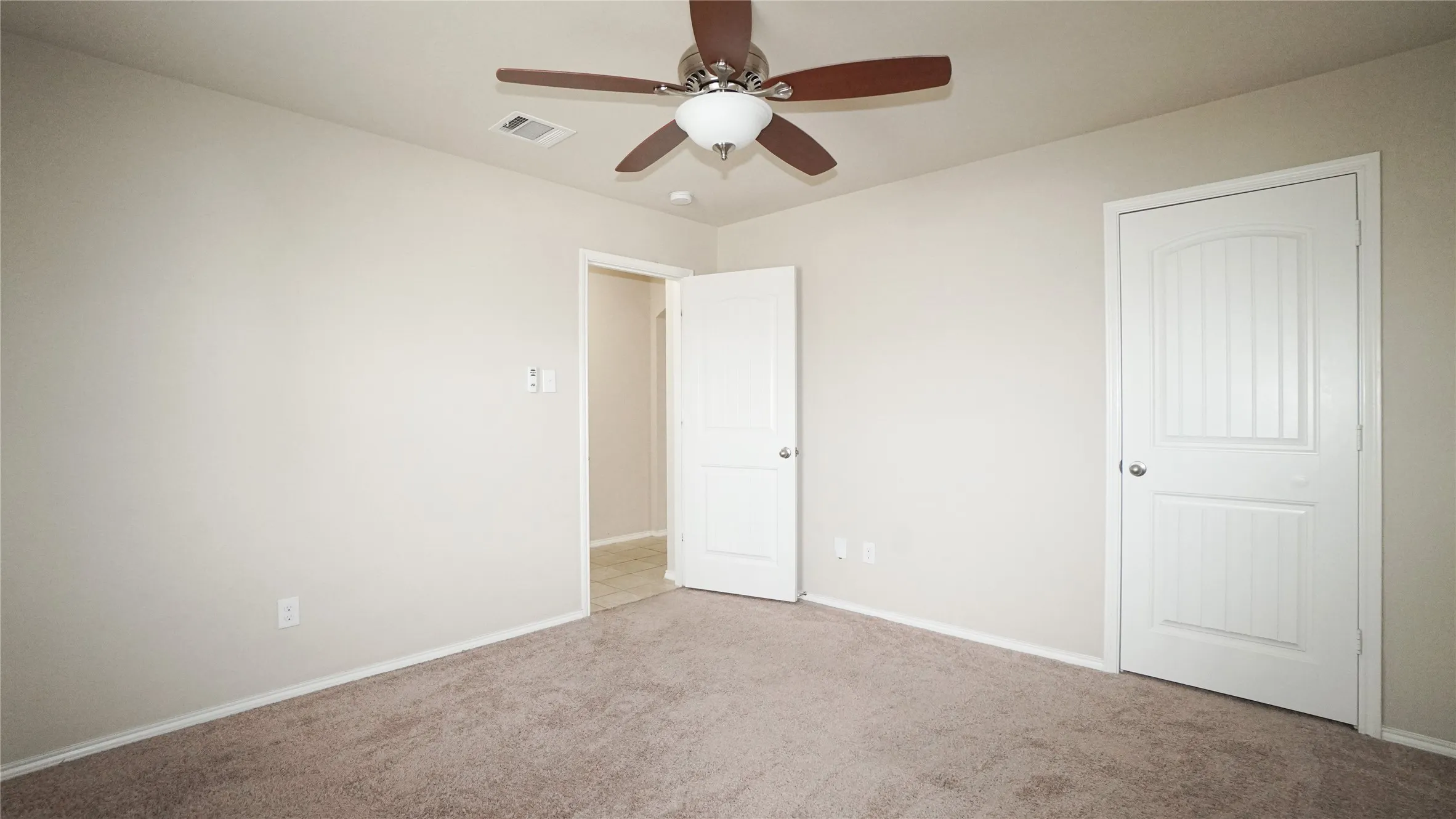 Single Family Residence For Rent in Rockwall County , 2520 Saldana Drive, Fate, Texas 75189, 4 Bedroom, 2 Bathroom, 2 Garage spaces, 1,923 Sqft, built in 2017, mls#21372108, Real Estate Agent in Fate, Homes For Rent in Rockwall county, Homes For Rent in Fate, Realtor in Fate Texas, Real Estate Brokerage Independent Realty Texas, Luminita Cordes Realtor