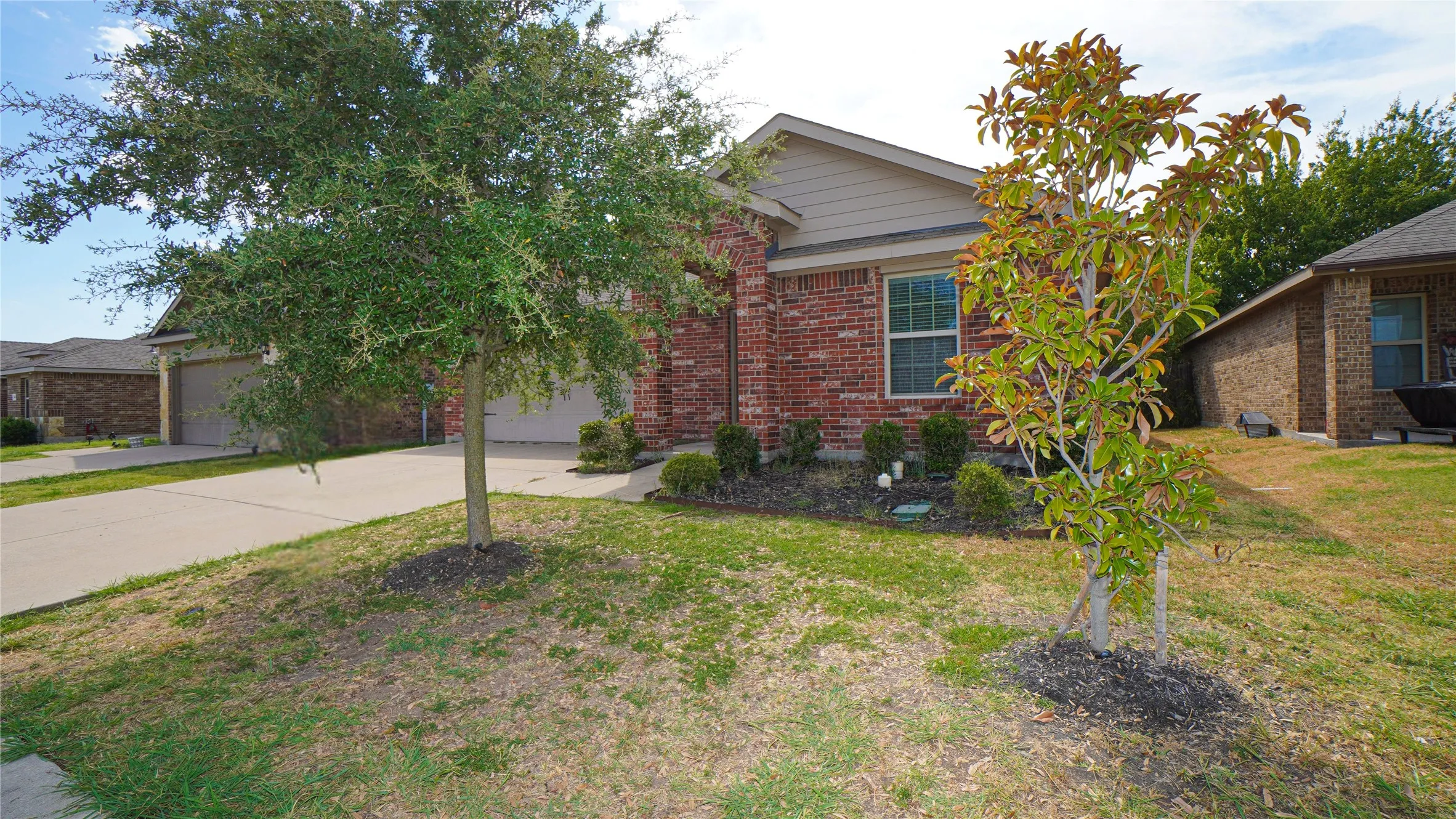 Single Family Residence For Rent in Rockwall County , 2520 Saldana Drive, Fate, Texas 75189, 4 Bedroom, 2 Bathroom, 2 Garage spaces, 1,923 Sqft, built in 2017, mls#21372108, Real Estate Agent in Fate, Homes For Rent in Rockwall county, Homes For Rent in Fate, Realtor in Fate Texas, Real Estate Brokerage Independent Realty Texas, Luminita Cordes Realtor