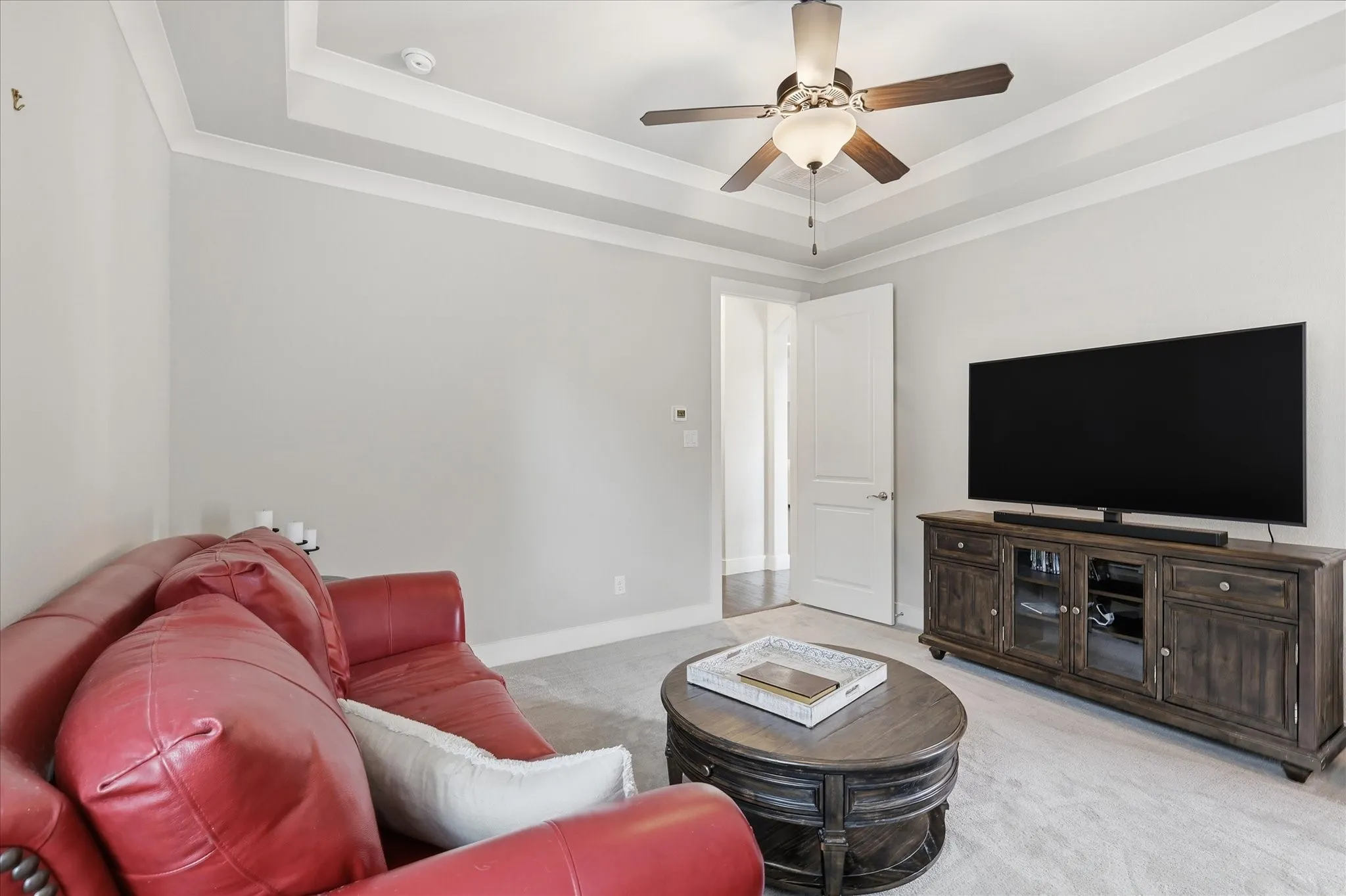 Single Family Residence For Sale in Denton County , 332 Nora Lane, Argyle, Texas 76226, 3 Bedroom, 4 Bathroom, 3 Garage spaces, 2,895 Sqft, built in 2017, mls#21371570, Real Estate Agent in Argyle, Homes For Sale in Denton county, Homes For Sale in Argyle, Realtor in Argyle Texas, Real Estate Brokerage Independent Realty Texas, Luminita Cordes Realtor