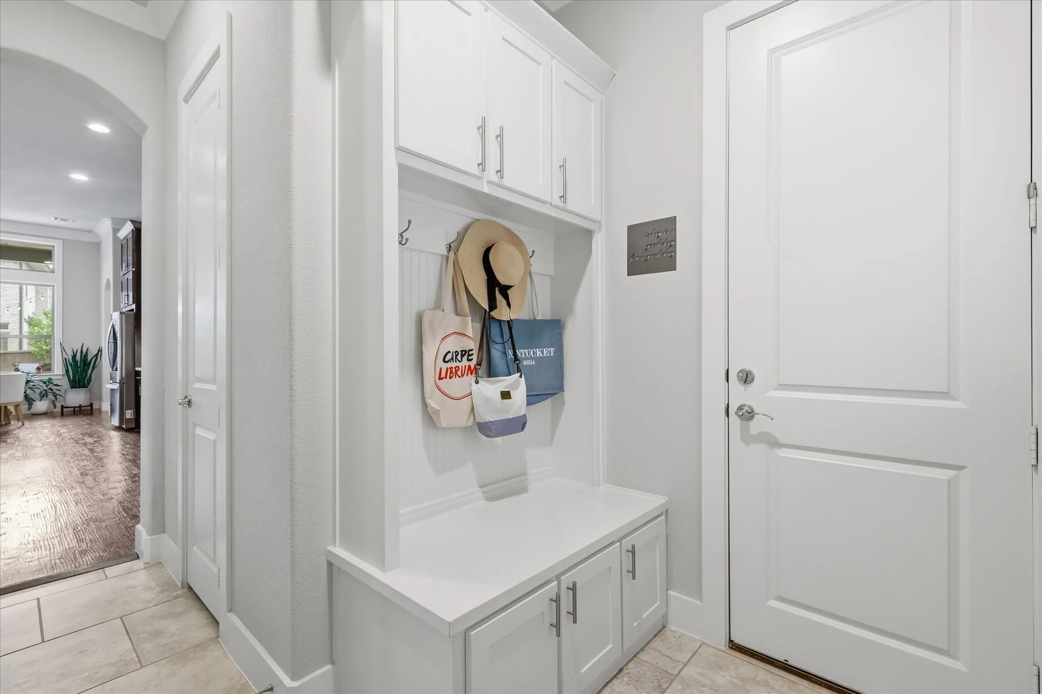Single Family Residence For Sale in Denton County , 332 Nora Lane, Argyle, Texas 76226, 3 Bedroom, 4 Bathroom, 3 Garage spaces, 2,895 Sqft, built in 2017, mls#21371570, Real Estate Agent in Argyle, Homes For Sale in Denton county, Homes For Sale in Argyle, Realtor in Argyle Texas, Real Estate Brokerage Independent Realty Texas, Luminita Cordes Realtor