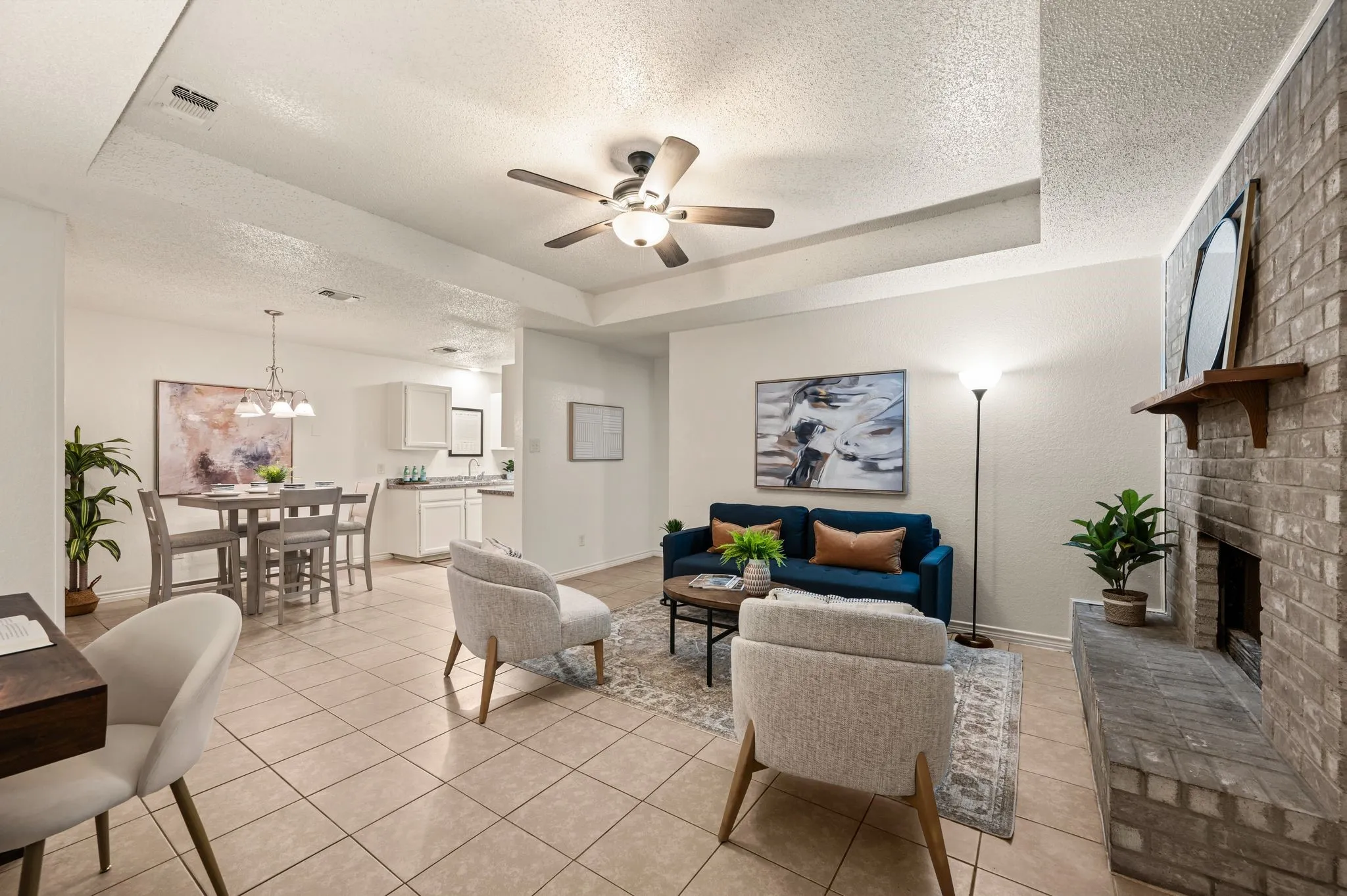 Single Family Residence For Sale in Tarrant County , 7712 Brandi Place 7712, North Richland Hills, Texas 76182, 2 Bedroom, 2 Bathroom, 2 Garage spaces, 1,059 Sqft, built in 1984, mls#21359336, Real Estate Agent in North Richland Hills, Homes For Sale in Tarrant county, Homes For Sale in North Richland Hills, Realtor in North Richland Hills Texas, Real Estate Brokerage Independent Realty Texas, Luminita Cordes Realtor
