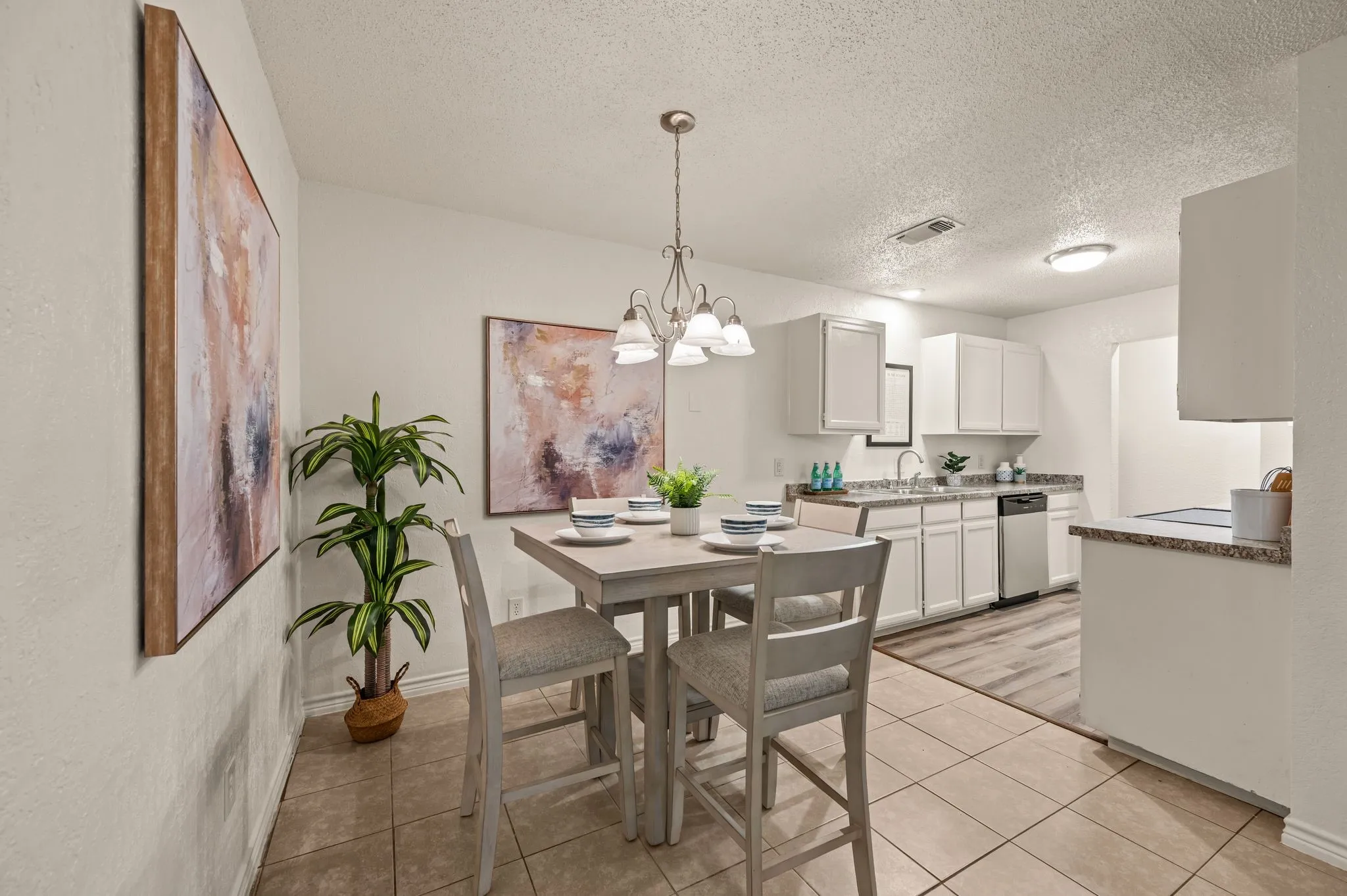 Single Family Residence For Sale in Tarrant County , 7712 Brandi Place 7712, North Richland Hills, Texas 76182, 2 Bedroom, 2 Bathroom, 2 Garage spaces, 1,059 Sqft, built in 1984, mls#21359336, Real Estate Agent in North Richland Hills, Homes For Sale in Tarrant county, Homes For Sale in North Richland Hills, Realtor in North Richland Hills Texas, Real Estate Brokerage Independent Realty Texas, Luminita Cordes Realtor