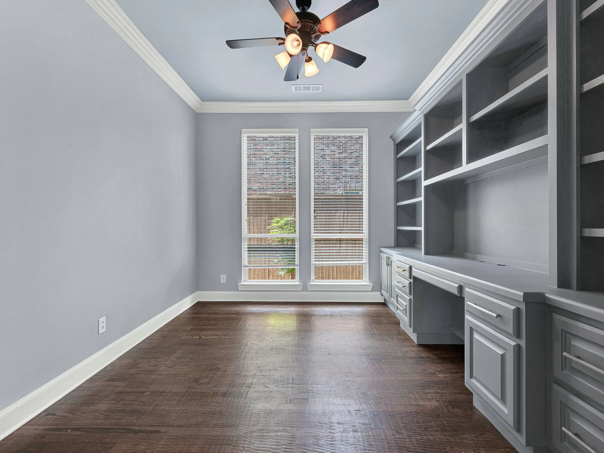 Single Family Residence For Sale in Denton County , 756 Quail Creek Drive, Frisco, Texas 75036, 5 Bedroom, 5 Bathroom, 3 Garage spaces, 3,963 Sqft, built in 2011, mls#21370451, Real Estate Agent in Frisco, Homes For Sale in Denton county, Homes For Sale in Frisco, Realtor in Frisco Texas, Real Estate Brokerage Independent Realty Texas, Luminita Cordes Realtor