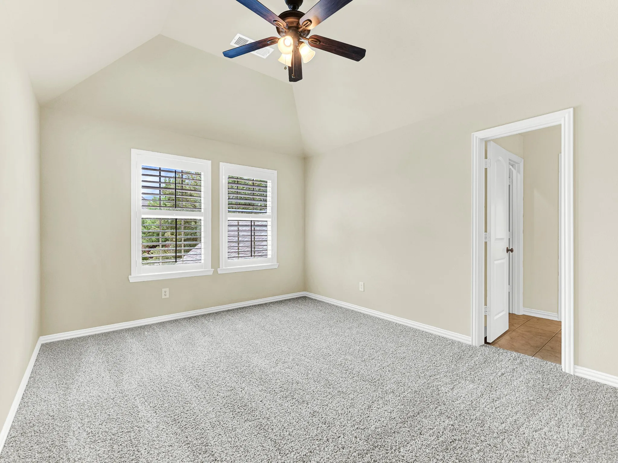 Single Family Residence For Sale in Denton County , 756 Quail Creek Drive, Frisco, Texas 75036, 5 Bedroom, 5 Bathroom, 3 Garage spaces, 3,963 Sqft, built in 2011, mls#21370451, Real Estate Agent in Frisco, Homes For Sale in Denton county, Homes For Sale in Frisco, Realtor in Frisco Texas, Real Estate Brokerage Independent Realty Texas, Luminita Cordes Realtor