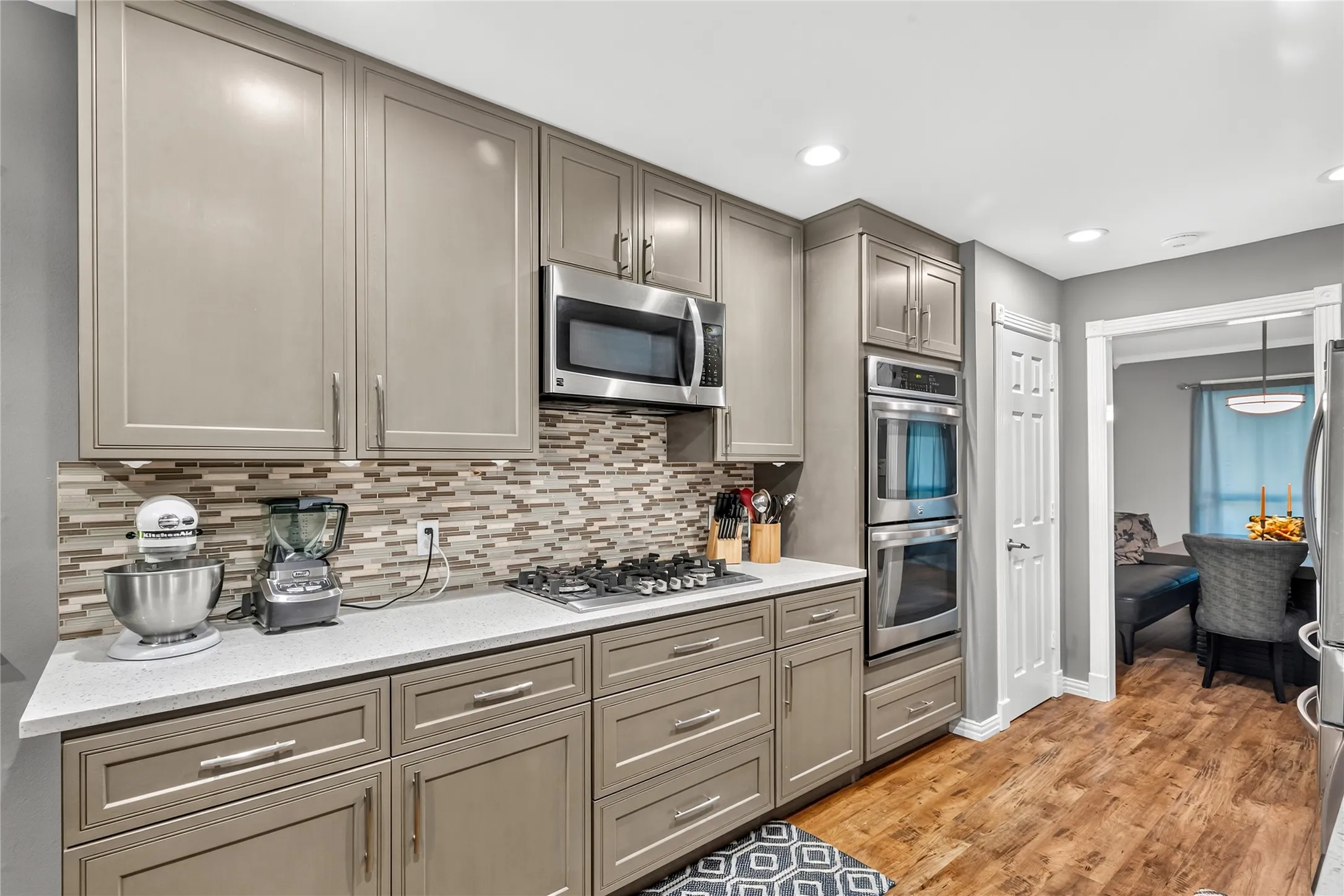 Single Family Residence For Sale in Dallas County , 12326 Cedar Bend Drive, Dallas, Texas 75244, 3 Bedroom, 2 Bathroom, 2 Garage spaces, 2,202 Sqft, built in 1966, mls#21355488, Real Estate Agent in Dallas, Homes For Sale in Dallas county, Homes For Sale in Dallas, Realtor in Dallas Texas, Real Estate Brokerage Independent Realty Texas, Luminita Cordes Realtor