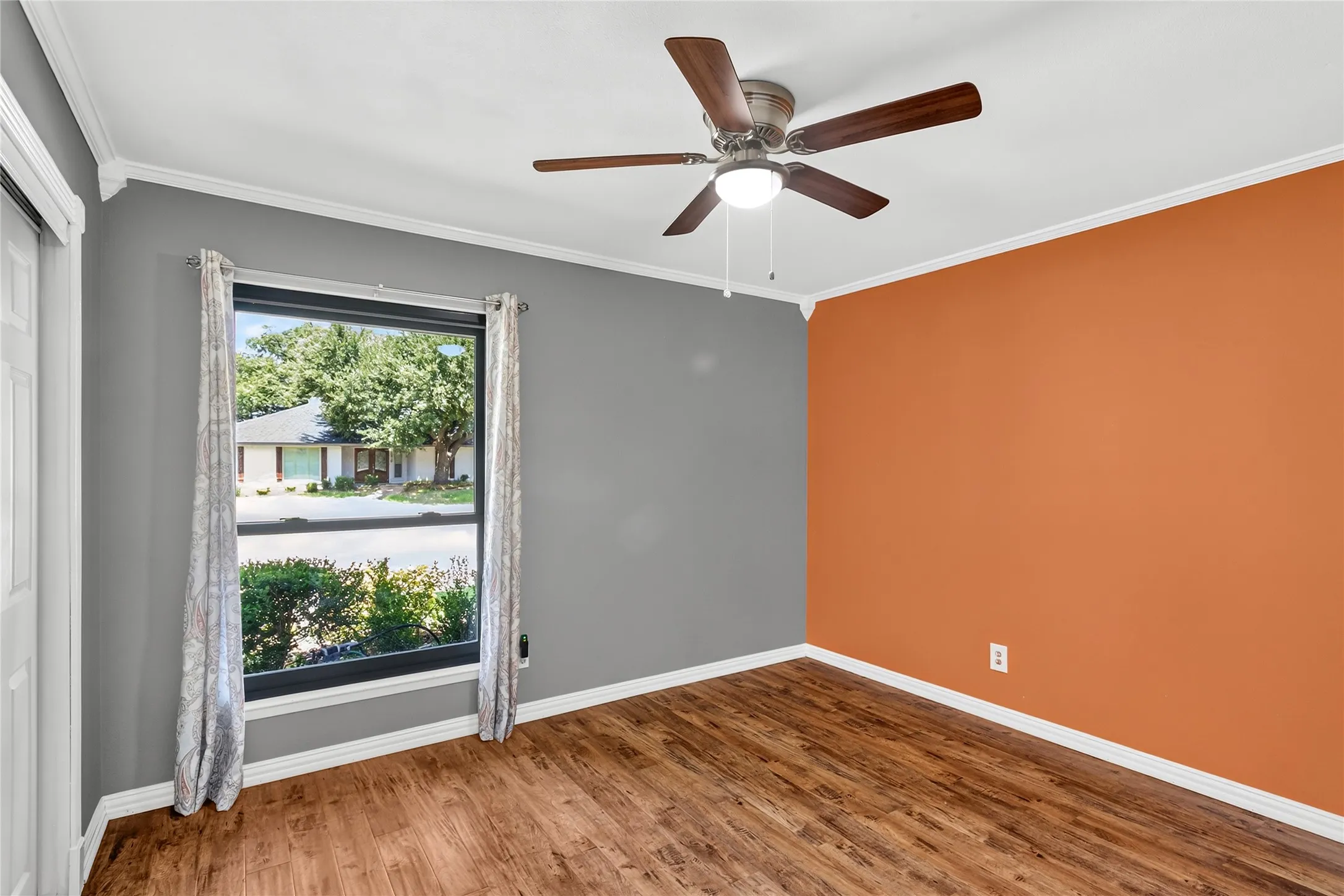 Single Family Residence For Sale in Dallas County , 12326 Cedar Bend Drive, Dallas, Texas 75244, 3 Bedroom, 2 Bathroom, 2 Garage spaces, 2,202 Sqft, built in 1966, mls#21355488, Real Estate Agent in Dallas, Homes For Sale in Dallas county, Homes For Sale in Dallas, Realtor in Dallas Texas, Real Estate Brokerage Independent Realty Texas, Luminita Cordes Realtor