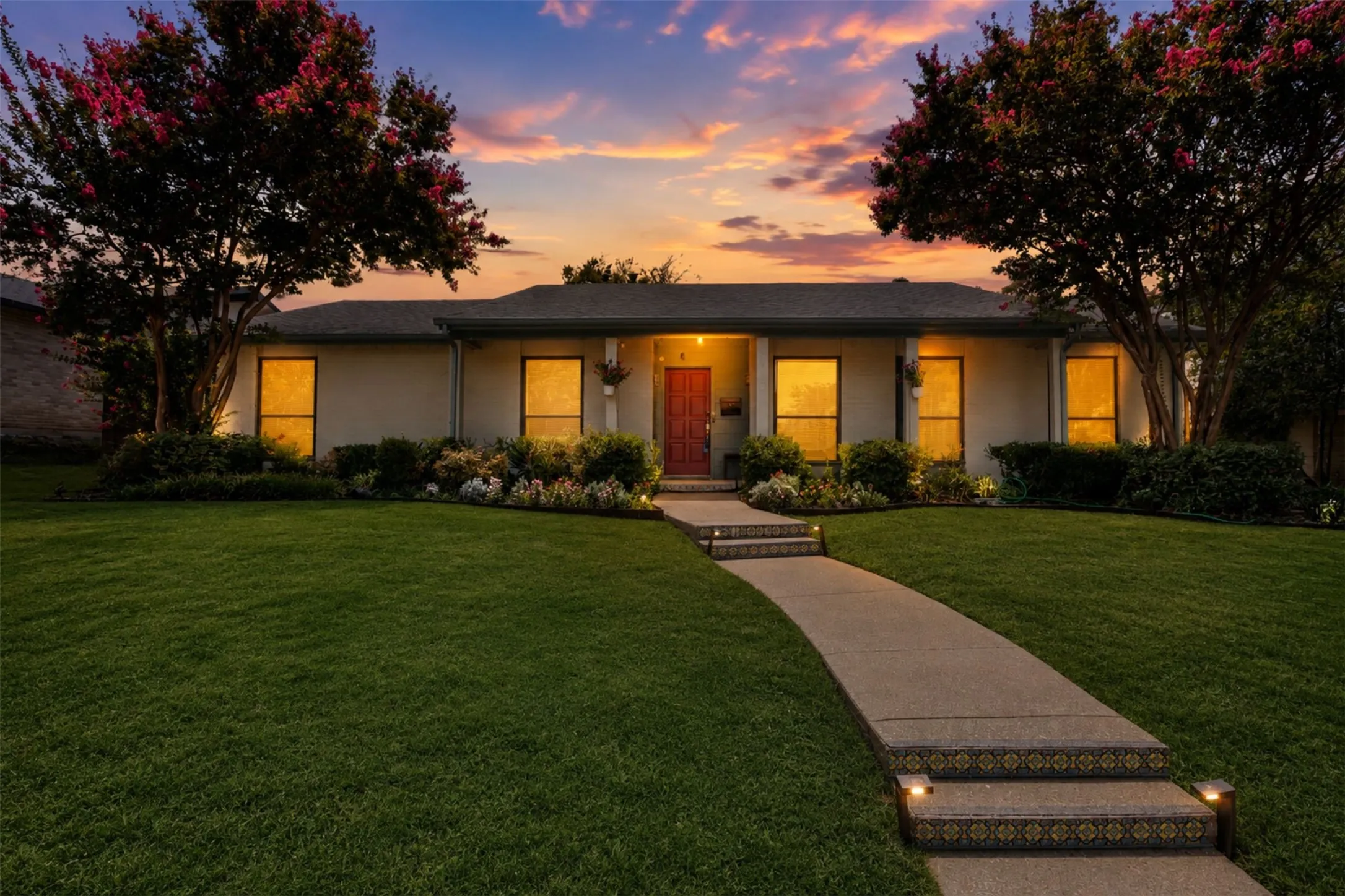 Single Family Residence For Sale in Dallas County , 12326 Cedar Bend Drive, Dallas, Texas 75244, 3 Bedroom, 2 Bathroom, 2 Garage spaces, 2,202 Sqft, built in 1966, mls#21355488, Real Estate Agent in Dallas, Homes For Sale in Dallas county, Homes For Sale in Dallas, Realtor in Dallas Texas, Real Estate Brokerage Independent Realty Texas, Luminita Cordes Realtor