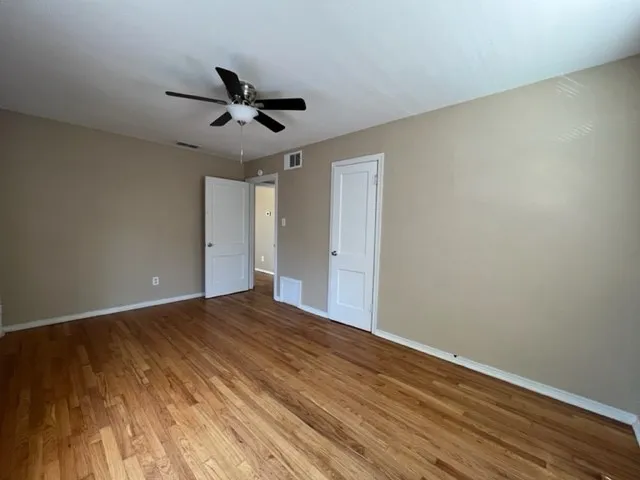 Single Family Residence For Rent in Taylor County , 1349 Graham Street, Abilene, Texas 79603, 3 Bedroom, 1 Bathroom, Garage spaces, 1,011 Sqft, built in 1950, mls#21372358, Real Estate Agent in Abilene, Homes For Rent in Taylor county, Homes For Rent in Abilene, Realtor in Abilene Texas, Real Estate Brokerage Independent Realty Texas, Luminita Cordes Realtor