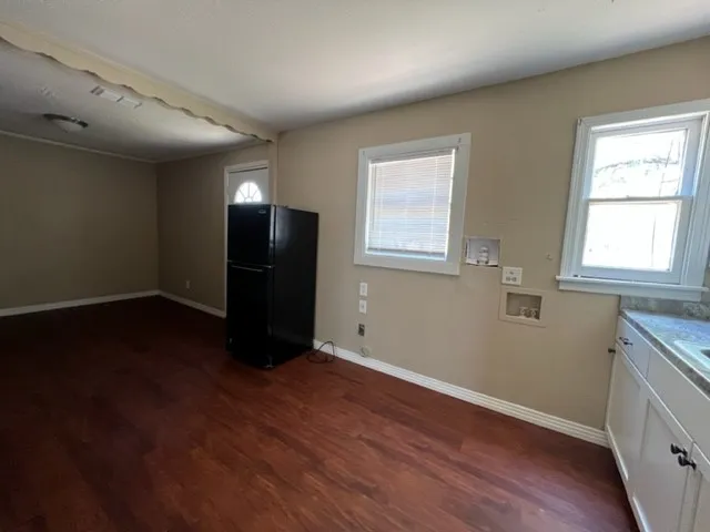 Single Family Residence For Rent in Taylor County , 1349 Graham Street, Abilene, Texas 79603, 3 Bedroom, 1 Bathroom, Garage spaces, 1,011 Sqft, built in 1950, mls#21372358, Real Estate Agent in Abilene, Homes For Rent in Taylor county, Homes For Rent in Abilene, Realtor in Abilene Texas, Real Estate Brokerage Independent Realty Texas, Luminita Cordes Realtor