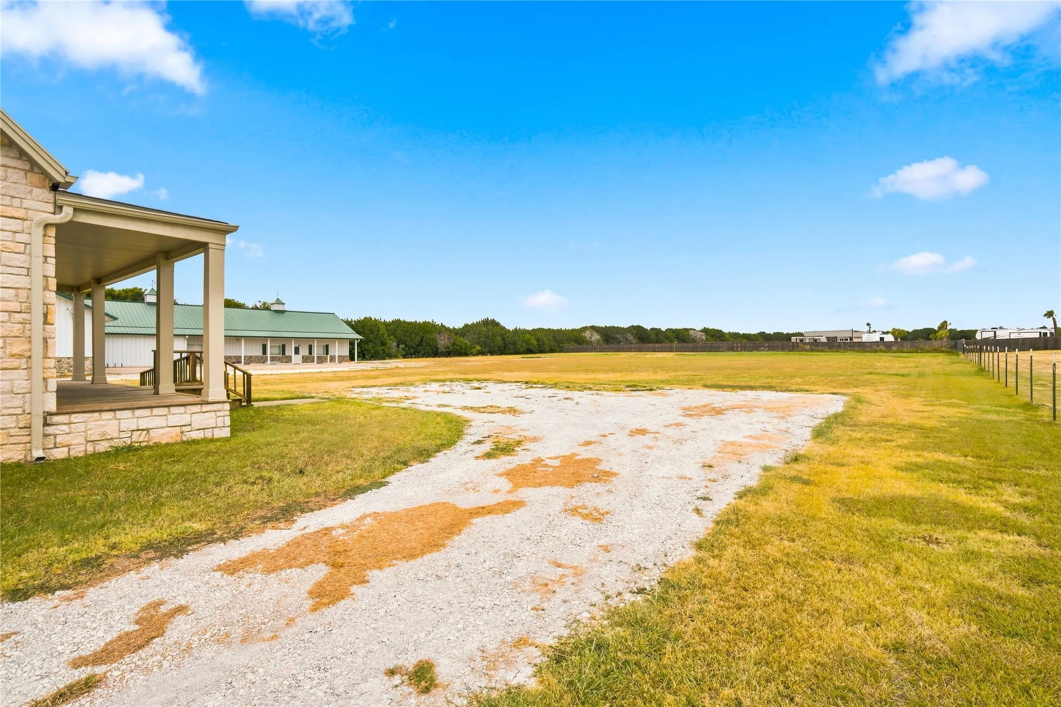 Business For Sale in Hill County , 5542 FM 933, Whitney, Texas 76692, 0, 0, Garage spaces, 0 Sqft, built in 2006, mls#21372347, Real Estate Agent in Whitney, Homes For Sale in Hill county, Homes For Sale in Whitney, Realtor in Whitney Texas, Real Estate Brokerage Independent Realty Texas, Luminita Cordes Realtor