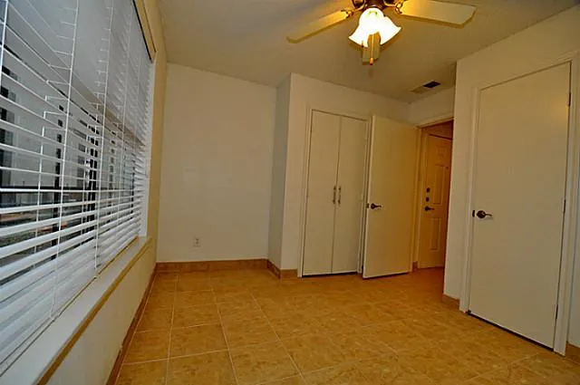 Apartment For Rent in Dallas County , 6910 Skillman Street 1034, Dallas, Texas 75231, 2 Bedroom, 1 Bathroom, Garage spaces, 774 Sqft, built in 1983, mls#21372368, Real Estate Agent in Dallas, Homes For Rent in Dallas county, Homes For Rent in Dallas, Realtor in Dallas Texas, Real Estate Brokerage Independent Realty Texas, Luminita Cordes Realtor