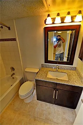 Apartment For Rent in Dallas County , 6910 Skillman Street 1034, Dallas, Texas 75231, 2 Bedroom, 1 Bathroom, Garage spaces, 774 Sqft, built in 1983, mls#21372368, Real Estate Agent in Dallas, Homes For Rent in Dallas county, Homes For Rent in Dallas, Realtor in Dallas Texas, Real Estate Brokerage Independent Realty Texas, Luminita Cordes Realtor