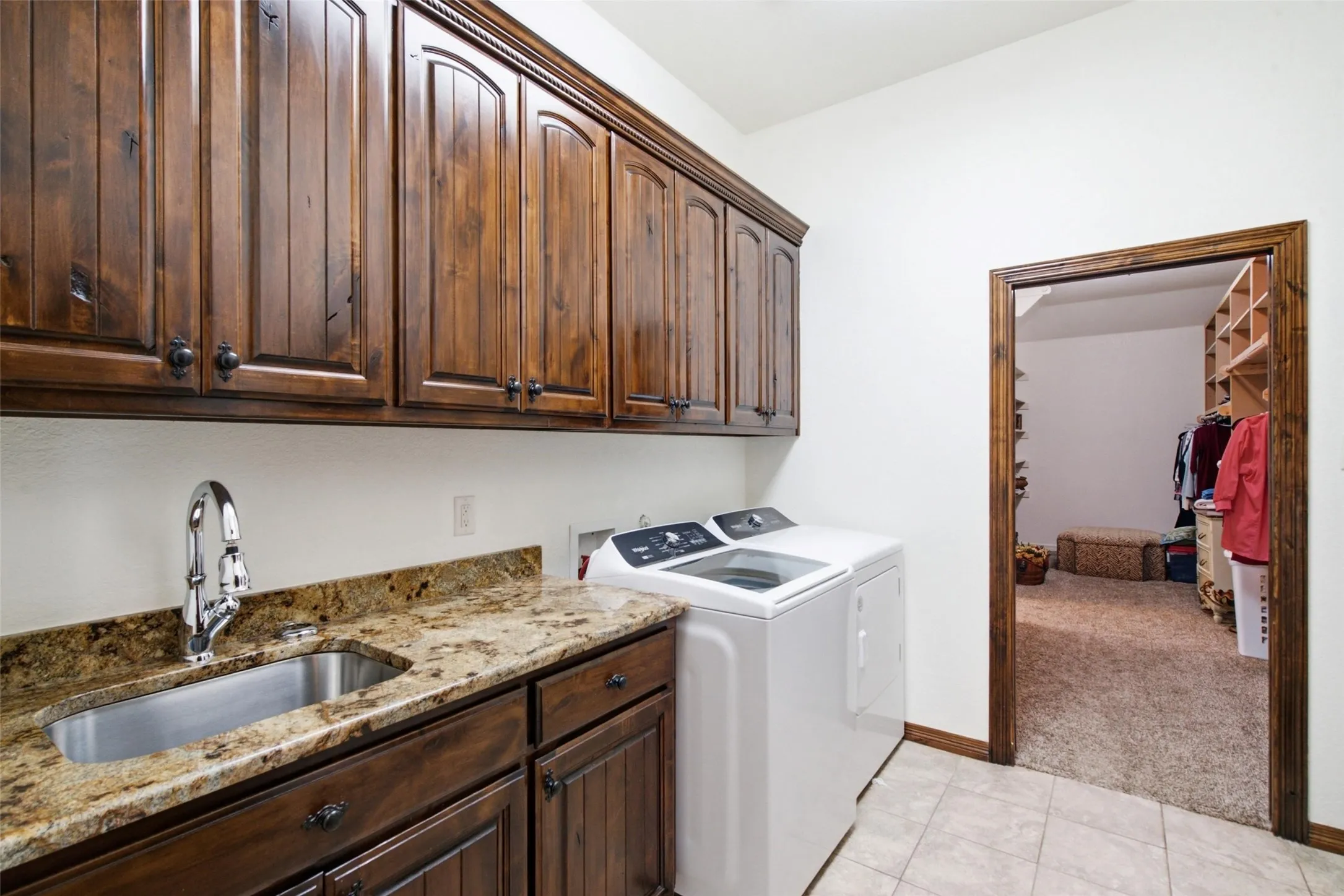 Single Family Residence For Sale in Young County , 116 Timberview Drive, Graham, Texas 76450, 3 Bedroom, 4 Bathroom, 3 Garage spaces, 3,042 Sqft, built in 2013, mls#21372035, Real Estate Agent in Graham, Homes For Sale in Young county, Homes For Sale in Graham, Realtor in Graham Texas, Real Estate Brokerage Independent Realty Texas, Luminita Cordes Realtor