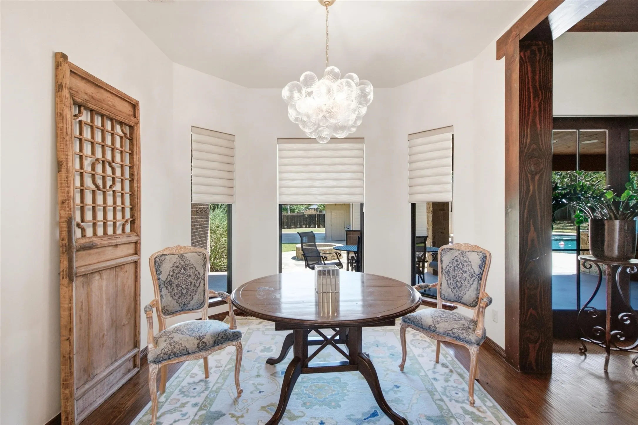 Single Family Residence For Sale in Young County , 116 Timberview Drive, Graham, Texas 76450, 3 Bedroom, 4 Bathroom, 3 Garage spaces, 3,042 Sqft, built in 2013, mls#21372035, Real Estate Agent in Graham, Homes For Sale in Young county, Homes For Sale in Graham, Realtor in Graham Texas, Real Estate Brokerage Independent Realty Texas, Luminita Cordes Realtor