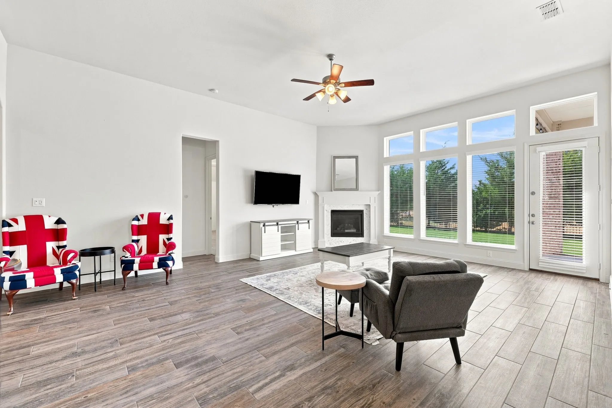 Single Family Residence For Sale in Collin County , 2528 Patton Drive, Melissa, Texas 75454, 4 Bedroom, 4 Bathroom, 3 Garage spaces, 3,117 Sqft, built in 2019, mls#21372137, Real Estate Agent in Melissa, Homes For Sale in Collin county, Homes For Sale in Melissa, Realtor in Melissa Texas, Real Estate Brokerage Independent Realty Texas, Luminita Cordes Realtor