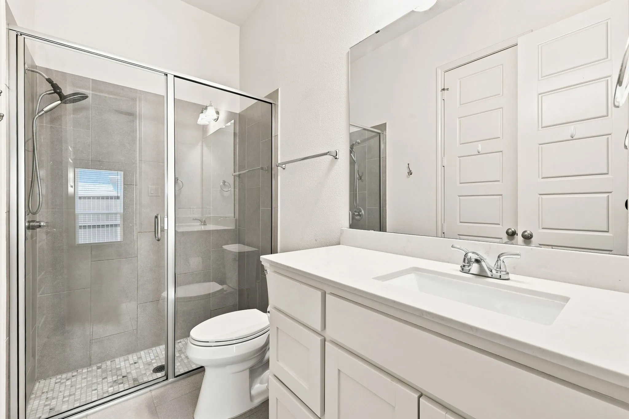 Single Family Residence For Sale in Collin County , 2528 Patton Drive, Melissa, Texas 75454, 4 Bedroom, 4 Bathroom, 3 Garage spaces, 3,117 Sqft, built in 2019, mls#21372137, Real Estate Agent in Melissa, Homes For Sale in Collin county, Homes For Sale in Melissa, Realtor in Melissa Texas, Real Estate Brokerage Independent Realty Texas, Luminita Cordes Realtor