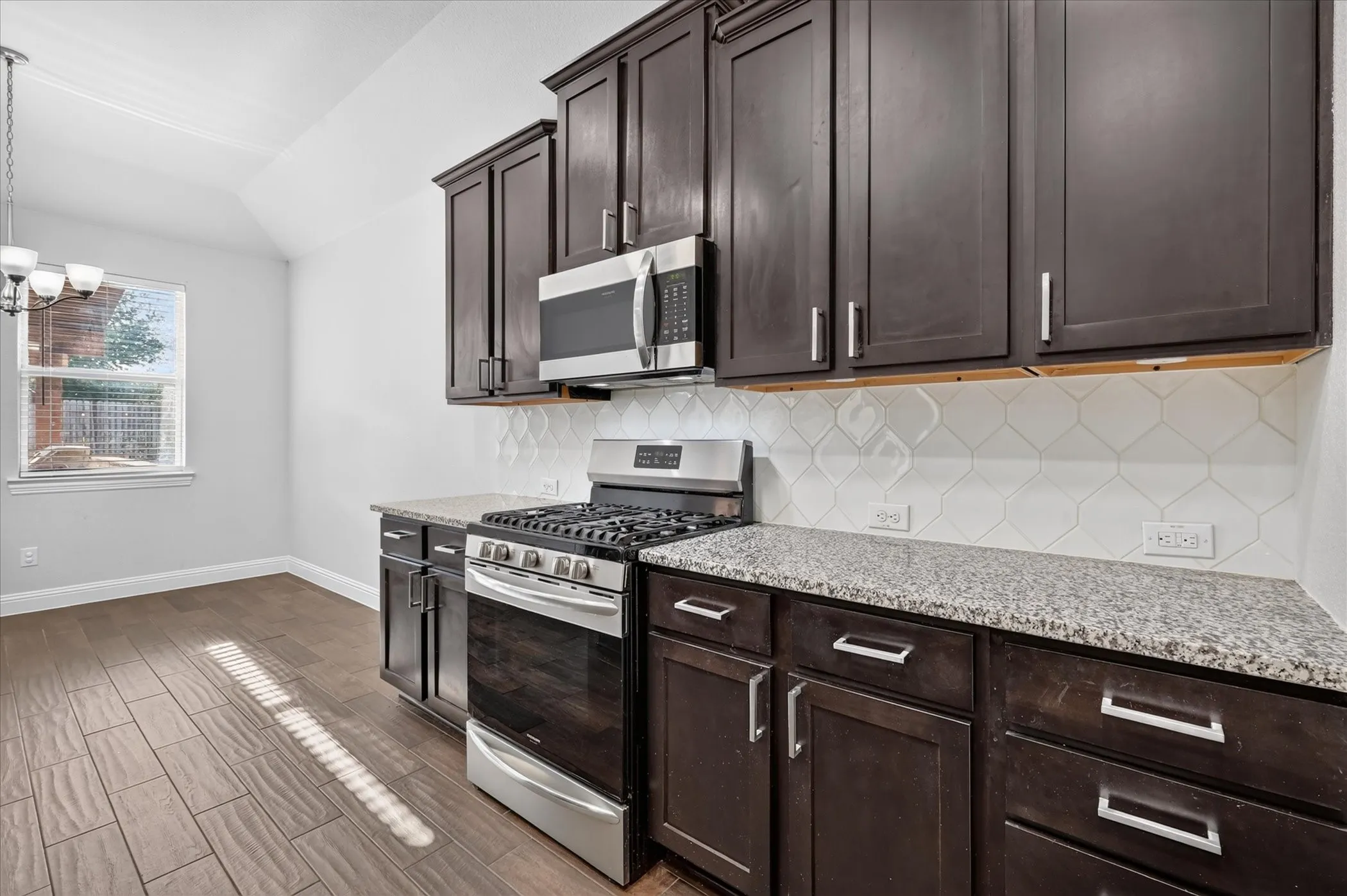 Single Family Residence For Rent in Denton County , 11324 Blaze Street, Aubrey, Texas 76227, 4 Bedroom, 2 Bathroom, 2 Garage spaces, 1,847 Sqft, built in 2019, mls#21372353, Real Estate Agent in Aubrey, Homes For Rent in Denton county, Homes For Rent in Aubrey, Realtor in Aubrey Texas, Real Estate Brokerage Independent Realty Texas, Luminita Cordes Realtor
