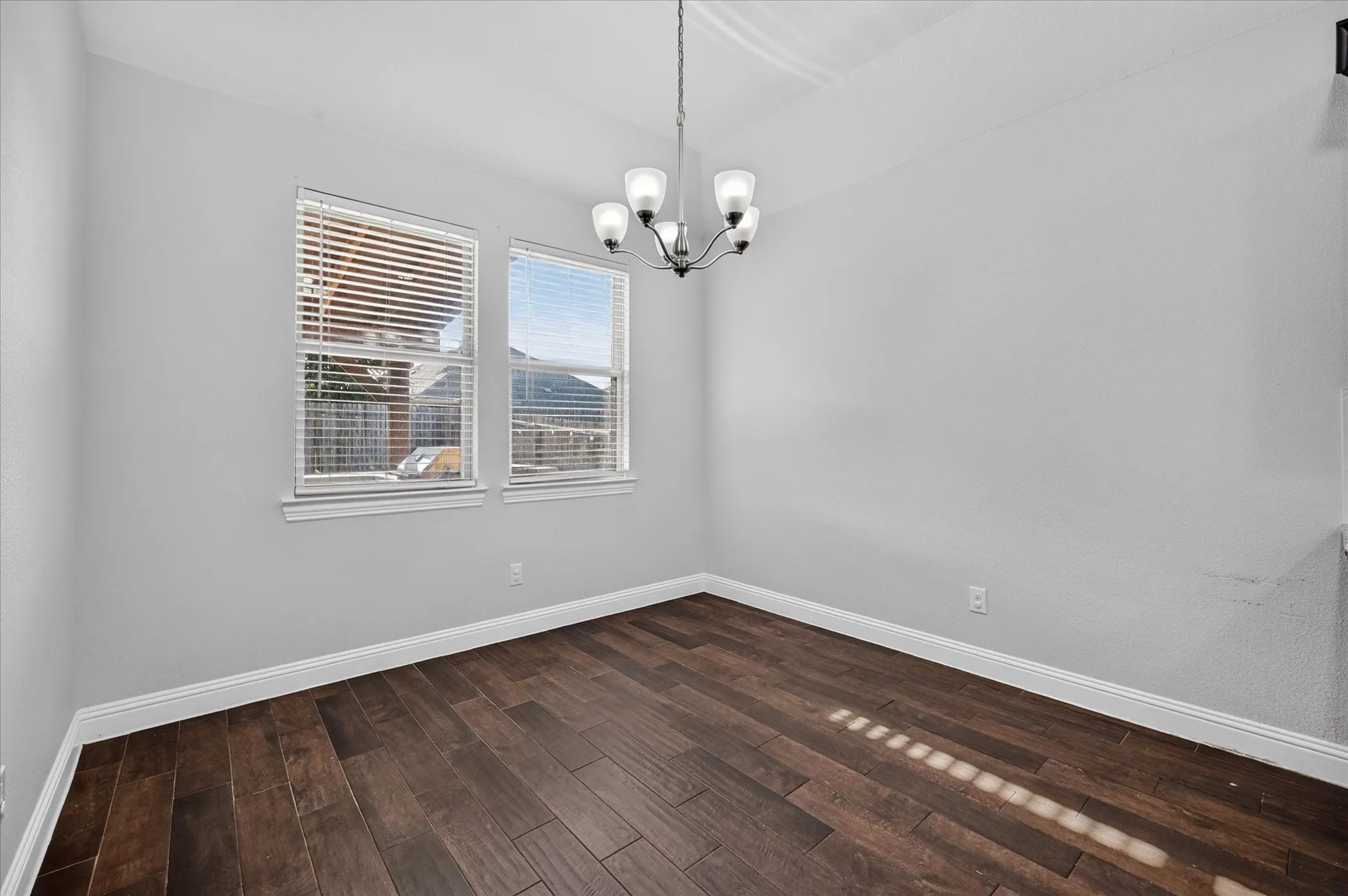 Single Family Residence For Rent in Denton County , 11324 Blaze Street, Aubrey, Texas 76227, 4 Bedroom, 2 Bathroom, 2 Garage spaces, 1,847 Sqft, built in 2019, mls#21372353, Real Estate Agent in Aubrey, Homes For Rent in Denton county, Homes For Rent in Aubrey, Realtor in Aubrey Texas, Real Estate Brokerage Independent Realty Texas, Luminita Cordes Realtor