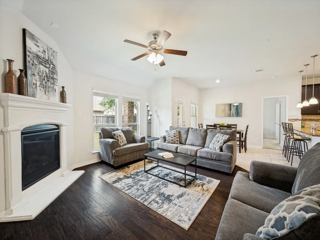 Single Family Residence For Sale in Collin County , 10208 Kemah Place, Mc Kinney, Texas 75071, 3 Bedroom, 2 Bathroom, 2 Garage spaces, 1,897 Sqft, built in 2018, mls#21358721, Real Estate Agent in Mc Kinney, Homes For Sale in Collin county, Homes For Sale in Mc Kinney, Realtor in Mc Kinney Texas, Real Estate Brokerage Independent Realty Texas, Luminita Cordes Realtor