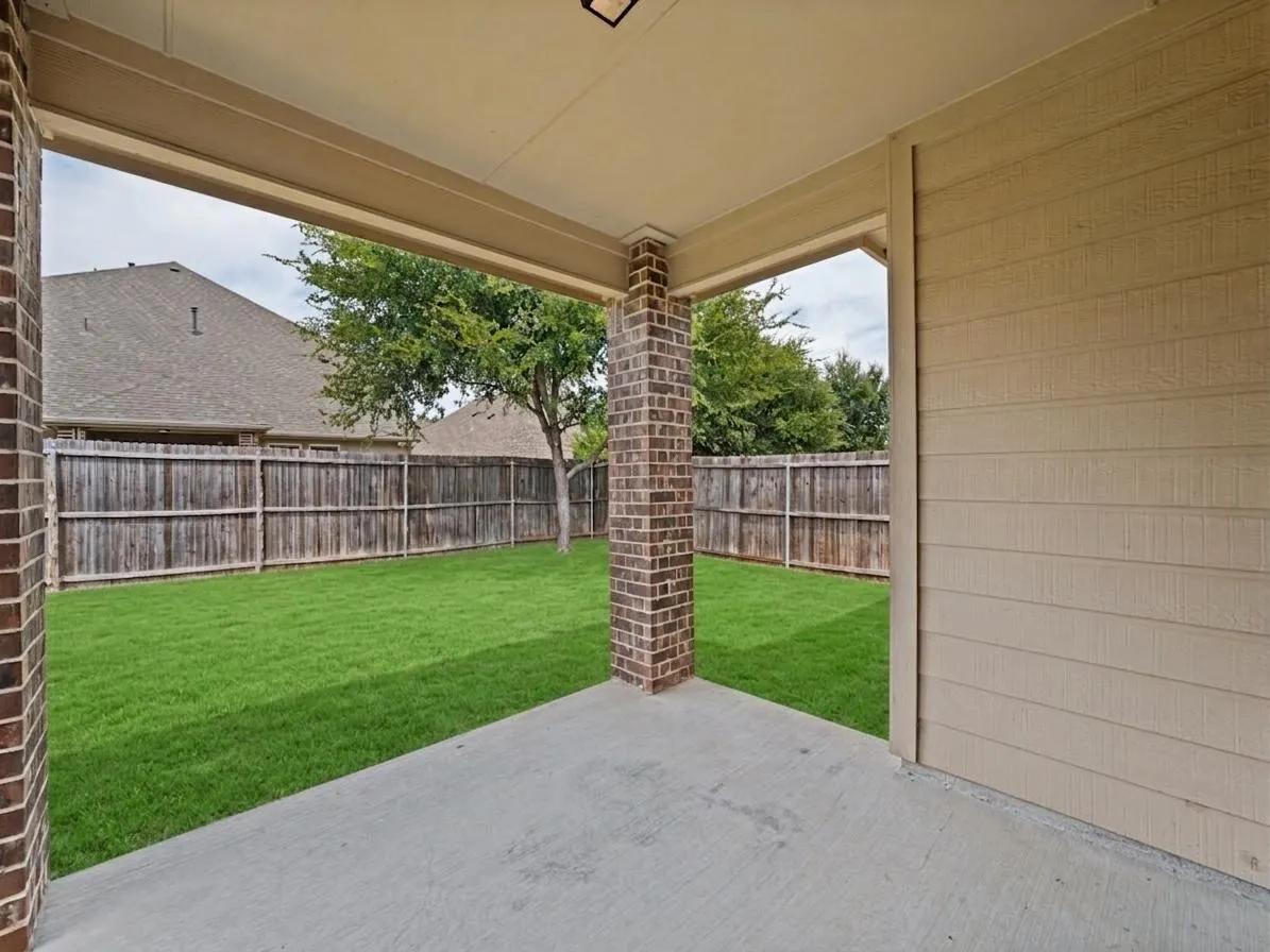 Single Family Residence For Sale in Collin County , 10208 Kemah Place, Mc Kinney, Texas 75071, 3 Bedroom, 2 Bathroom, 2 Garage spaces, 1,897 Sqft, built in 2018, mls#21358721, Real Estate Agent in Mc Kinney, Homes For Sale in Collin county, Homes For Sale in Mc Kinney, Realtor in Mc Kinney Texas, Real Estate Brokerage Independent Realty Texas, Luminita Cordes Realtor