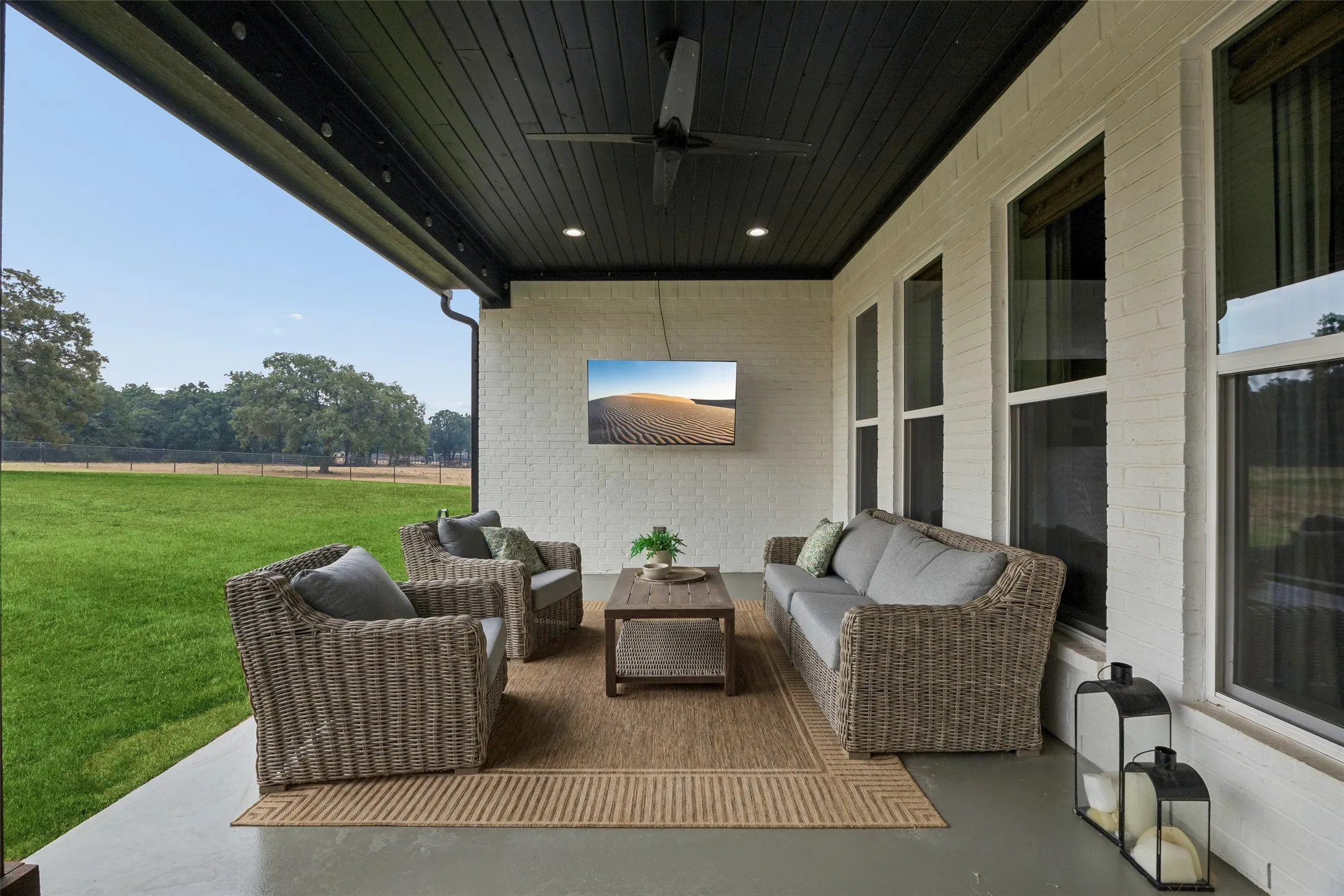 Single Family Residence For Sale in Parker County , 1032 Bluebonnet Ridge, Weatherford, Texas 76087, 4 Bedroom, 4 Bathroom, 3 Garage spaces, 3,076 Sqft, built in 2022, mls#21363834, Real Estate Agent in Weatherford, Homes For Sale in Parker county, Homes For Sale in Weatherford, Realtor in Weatherford Texas, Real Estate Brokerage Independent Realty Texas, Luminita Cordes Realtor