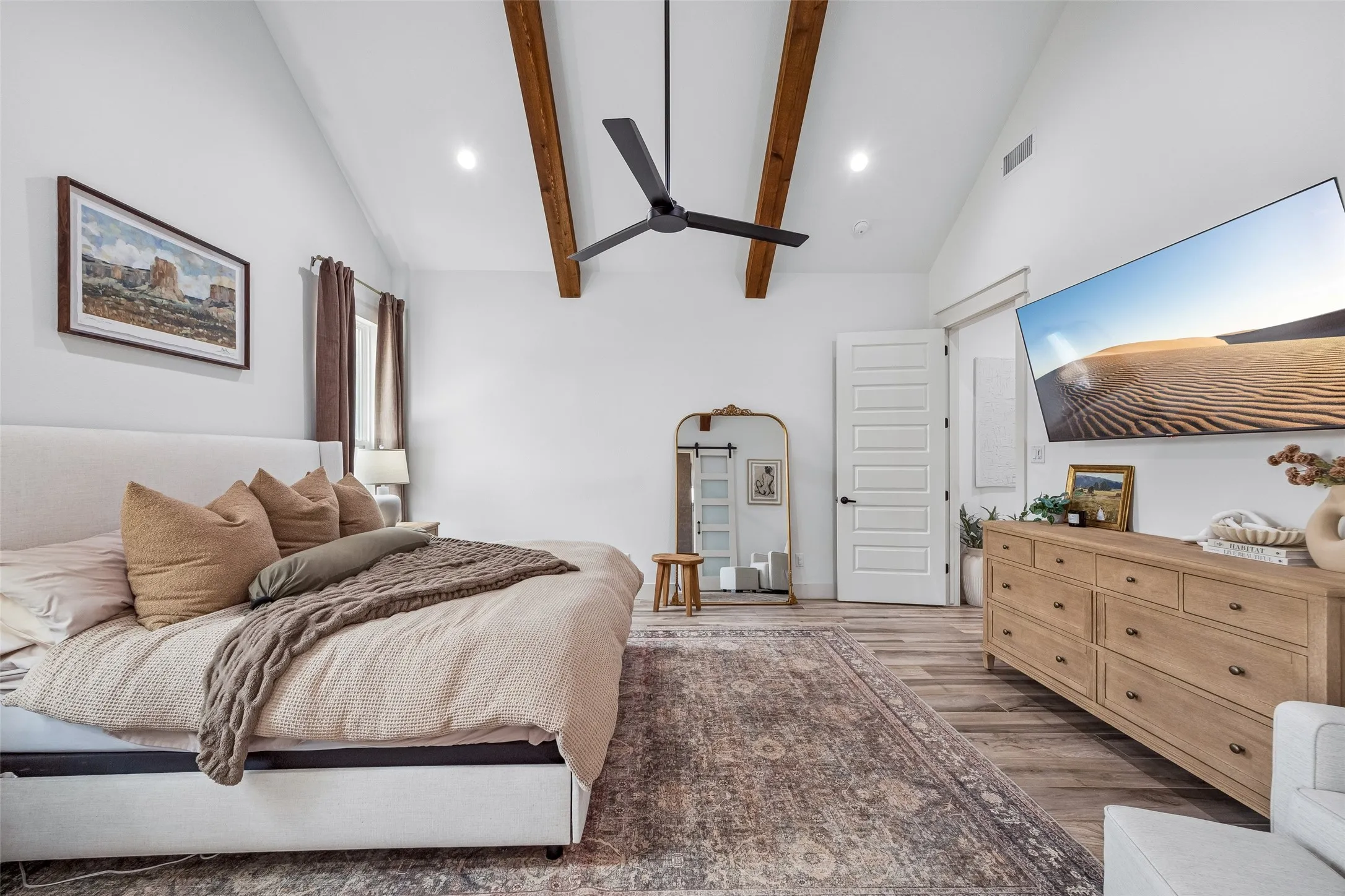 Single Family Residence For Sale in Parker County , 1032 Bluebonnet Ridge, Weatherford, Texas 76087, 4 Bedroom, 4 Bathroom, 3 Garage spaces, 3,076 Sqft, built in 2022, mls#21363834, Real Estate Agent in Weatherford, Homes For Sale in Parker county, Homes For Sale in Weatherford, Realtor in Weatherford Texas, Real Estate Brokerage Independent Realty Texas, Luminita Cordes Realtor