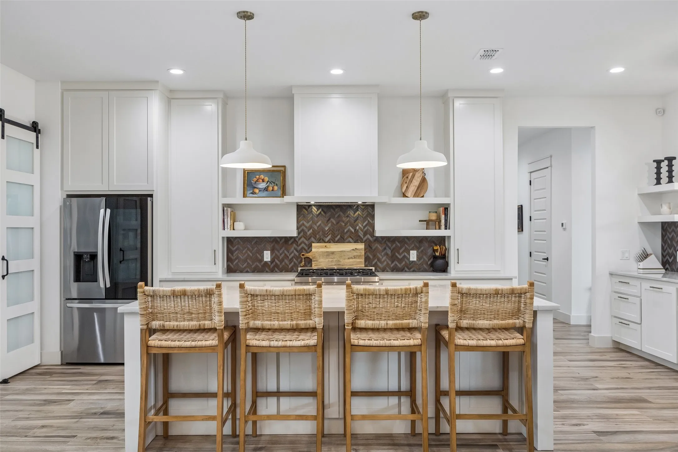 Single Family Residence For Sale in Parker County , 1032 Bluebonnet Ridge, Weatherford, Texas 76087, 4 Bedroom, 4 Bathroom, 3 Garage spaces, 3,076 Sqft, built in 2022, mls#21363834, Real Estate Agent in Weatherford, Homes For Sale in Parker county, Homes For Sale in Weatherford, Realtor in Weatherford Texas, Real Estate Brokerage Independent Realty Texas, Luminita Cordes Realtor