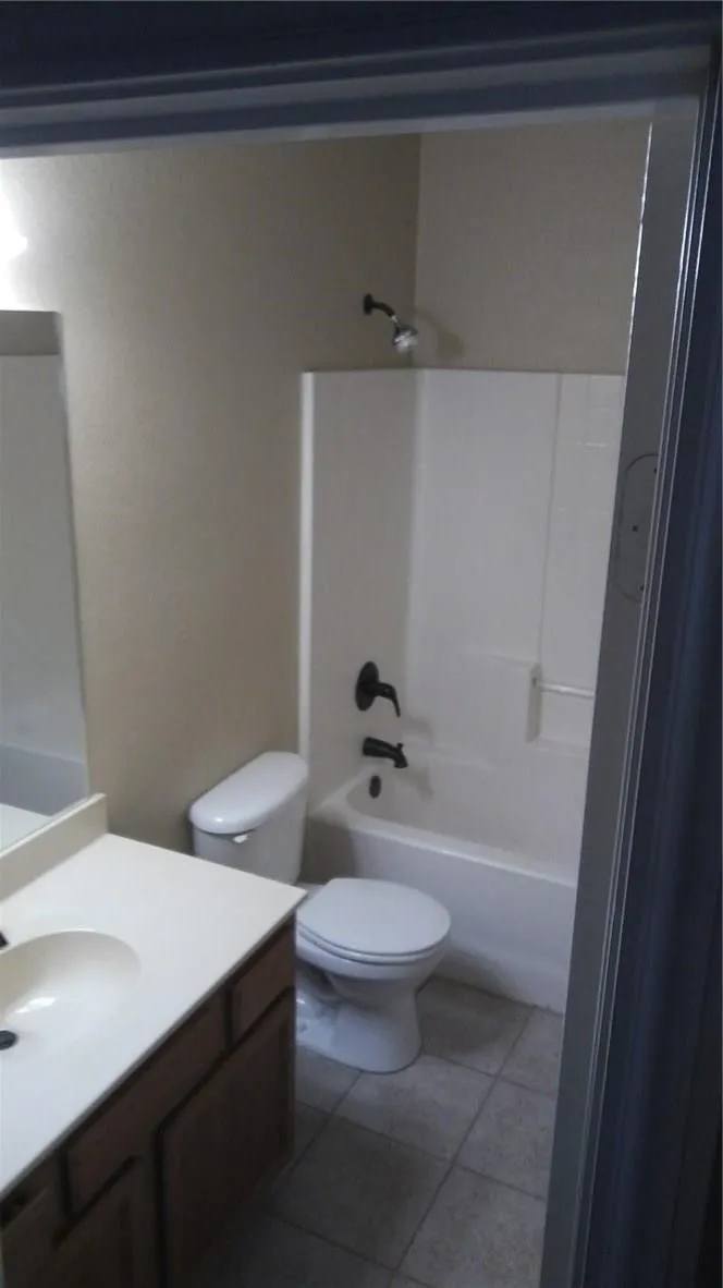 Duplex For Rent in Tarrant County , 1413 Piedmont Drive, Mansfield, Texas 76063, 3 Bedroom, 2 Bathroom, 2 Garage spaces, 1,181 Sqft, built in 2007, mls#21372400, Real Estate Agent in Mansfield, Homes For Rent in Tarrant county, Homes For Rent in Mansfield, Realtor in Mansfield Texas, Real Estate Brokerage Independent Realty Texas, Luminita Cordes Realtor