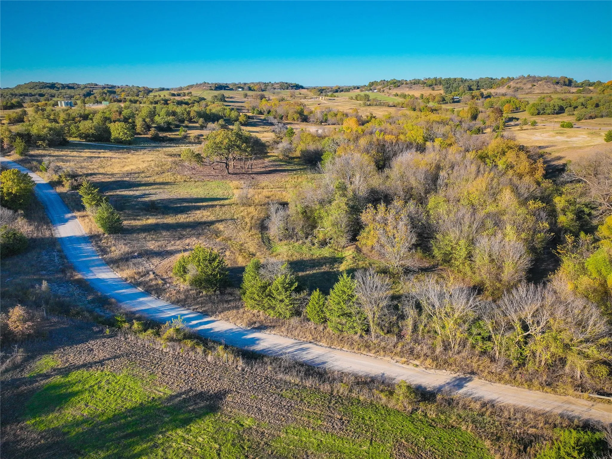 Unimproved Land For Sale in Montague County , Tract 4 Lazy E Rd, St Jo, Texas 76265, 0, 0, Garage spaces, 0 Sqft, built in 0, mls#21371790, Real Estate Agent in St Jo, Homes For Sale in Montague county, Homes For Sale in St Jo, Realtor in St Jo Texas, Real Estate Brokerage Independent Realty Texas, Luminita Cordes Realtor