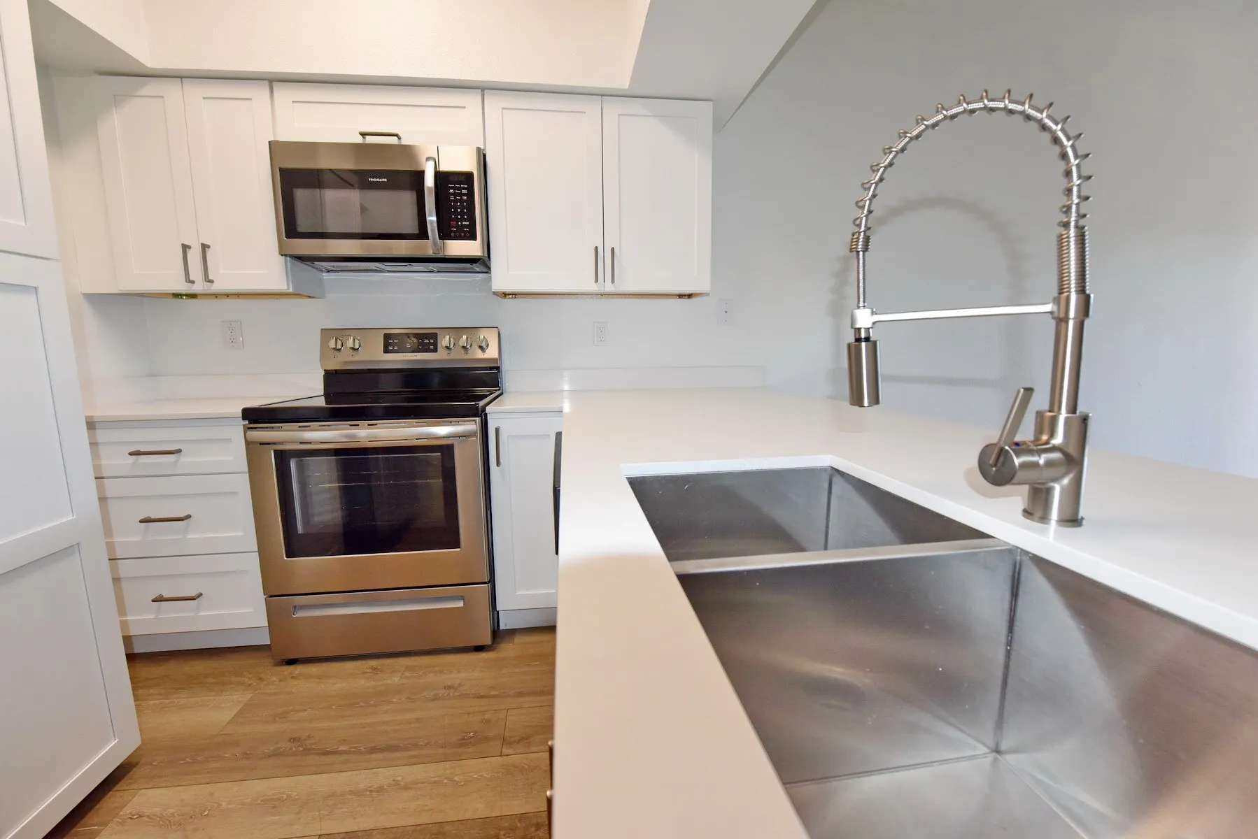Condominium For Rent in Dallas County , 3701 Cedarplaza Lane 108, Dallas, Texas 75209, 1 Bedroom, 1 Bathroom, Garage spaces, 661 Sqft, built in 1986, mls#21372403, Real Estate Agent in Dallas, Homes For Rent in Dallas county, Homes For Rent in Dallas, Realtor in Dallas Texas, Real Estate Brokerage Independent Realty Texas, Luminita Cordes Realtor