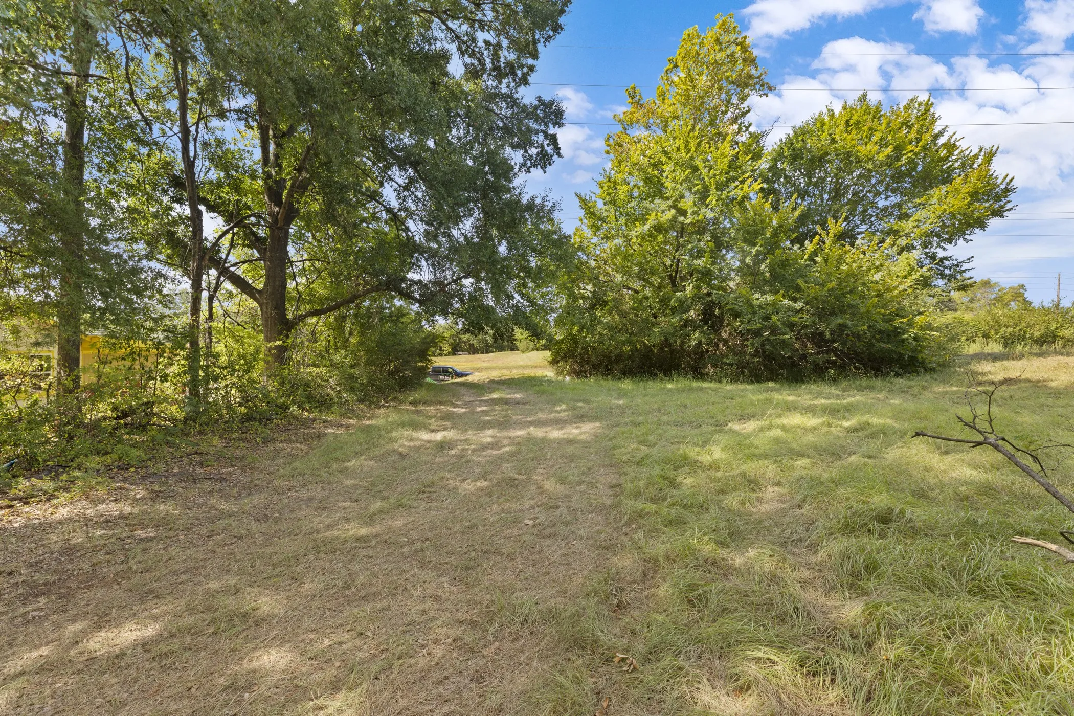 Unimproved Land For Sale in Gregg County , 5217 W Marshall Avenue, Longview, Texas 75604, 0, 0, Garage spaces, 0 Sqft, built in 0, mls#21372407, Real Estate Agent in Longview, Homes For Sale in Gregg county, Homes For Sale in Longview, Realtor in Longview Texas, Real Estate Brokerage Independent Realty Texas, Luminita Cordes Realtor