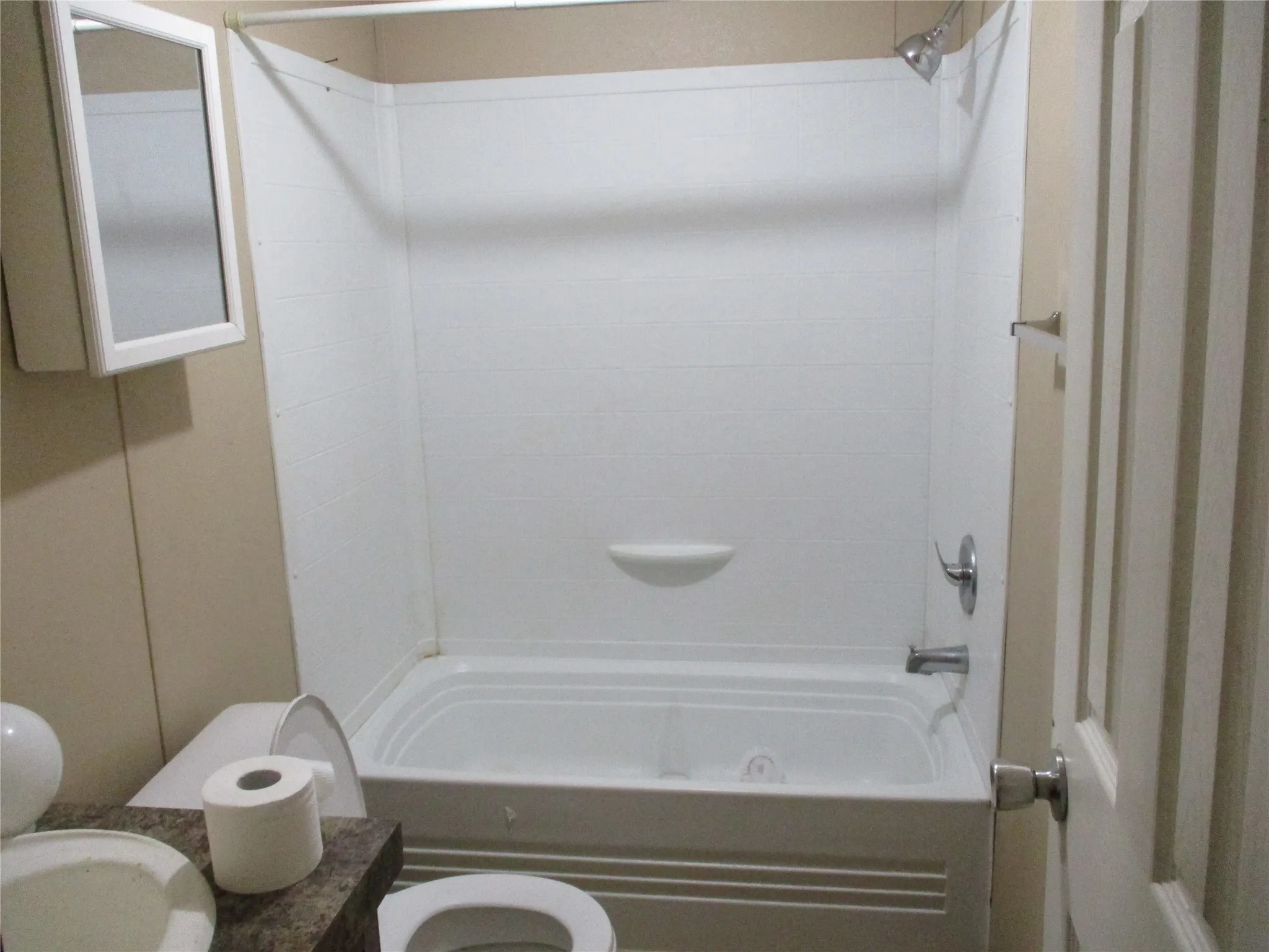 Mobile Home For Sale in Rains County , 2379 FM 515, Emory, Texas 75440, 2 Bedroom, 2 Bathroom, Garage spaces, 896 Sqft, built in 2017, mls#21372422, Real Estate Agent in Emory, Homes For Sale in Rains county, Homes For Sale in Emory, Realtor in Emory Texas, Real Estate Brokerage Independent Realty Texas, Luminita Cordes Realtor