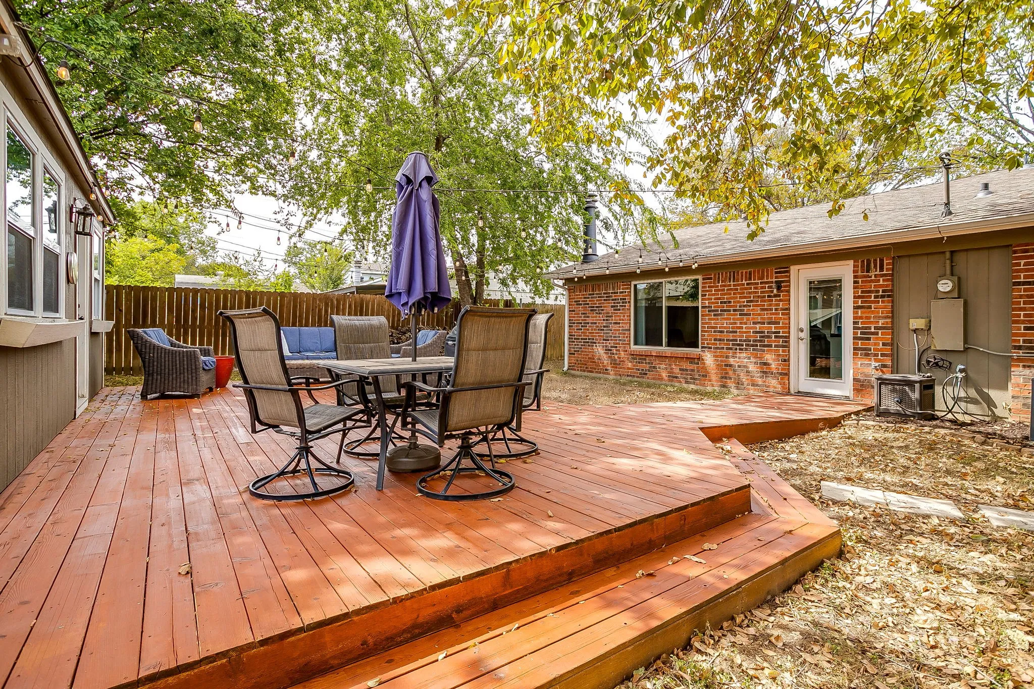 Single Family Residence For Sale in Johnson County , 112 Lorie Street, Alvarado, Texas 76009, 3 Bedroom, 2 Bathroom, 2 Garage spaces, 1,162 Sqft, built in 1981, mls#21371450, Real Estate Agent in Alvarado, Homes For Sale in Johnson county, Homes For Sale in Alvarado, Realtor in Alvarado Texas, Real Estate Brokerage Independent Realty Texas, Luminita Cordes Realtor