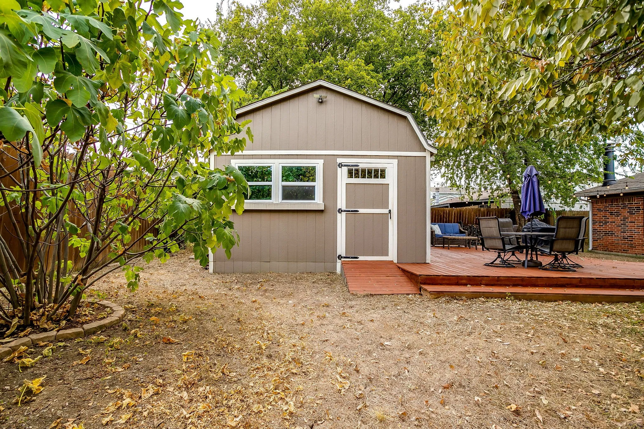 Single Family Residence For Sale in Johnson County , 112 Lorie Street, Alvarado, Texas 76009, 3 Bedroom, 2 Bathroom, 2 Garage spaces, 1,162 Sqft, built in 1981, mls#21371450, Real Estate Agent in Alvarado, Homes For Sale in Johnson county, Homes For Sale in Alvarado, Realtor in Alvarado Texas, Real Estate Brokerage Independent Realty Texas, Luminita Cordes Realtor
